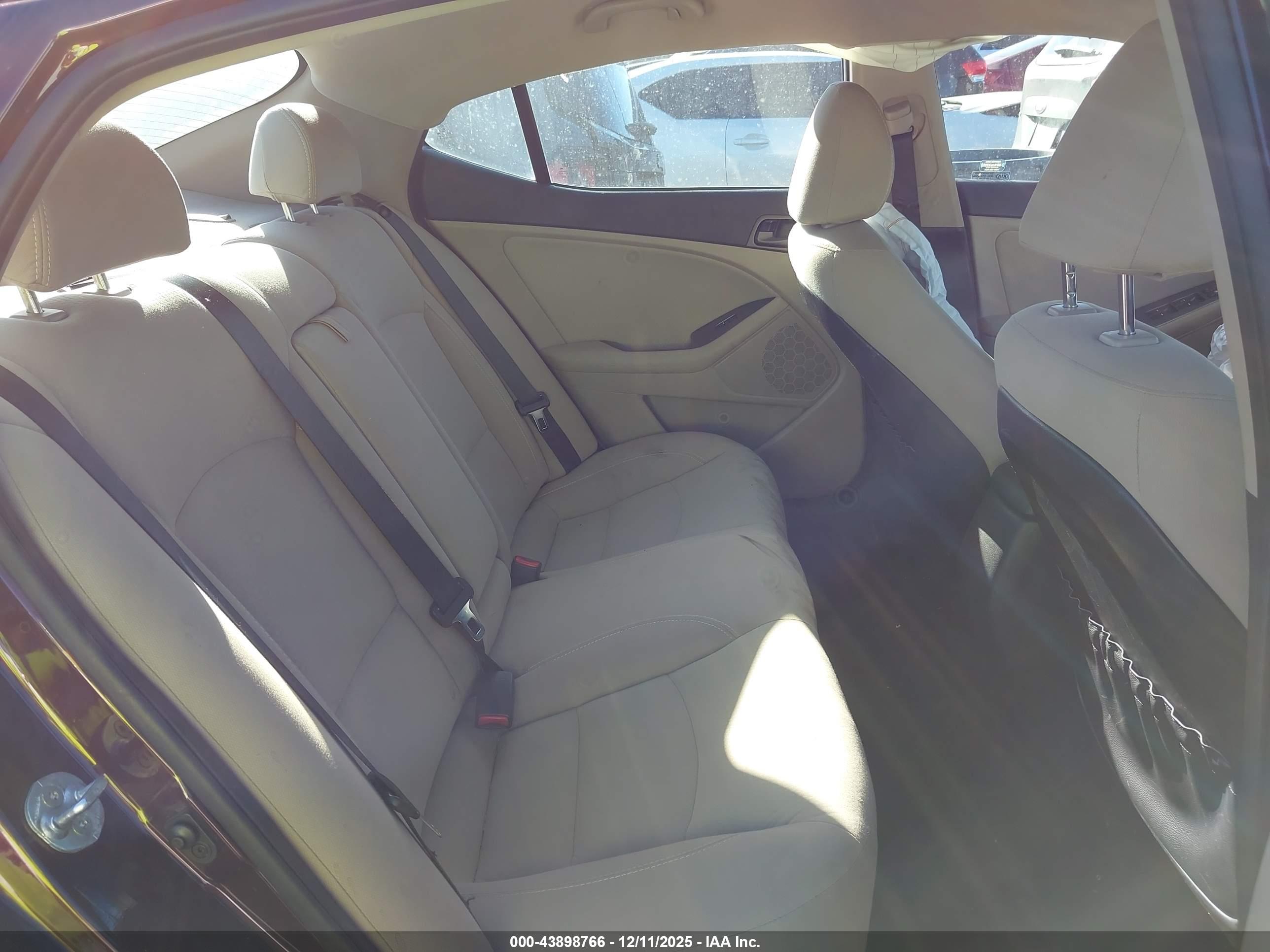KIA OPTIMA image 8