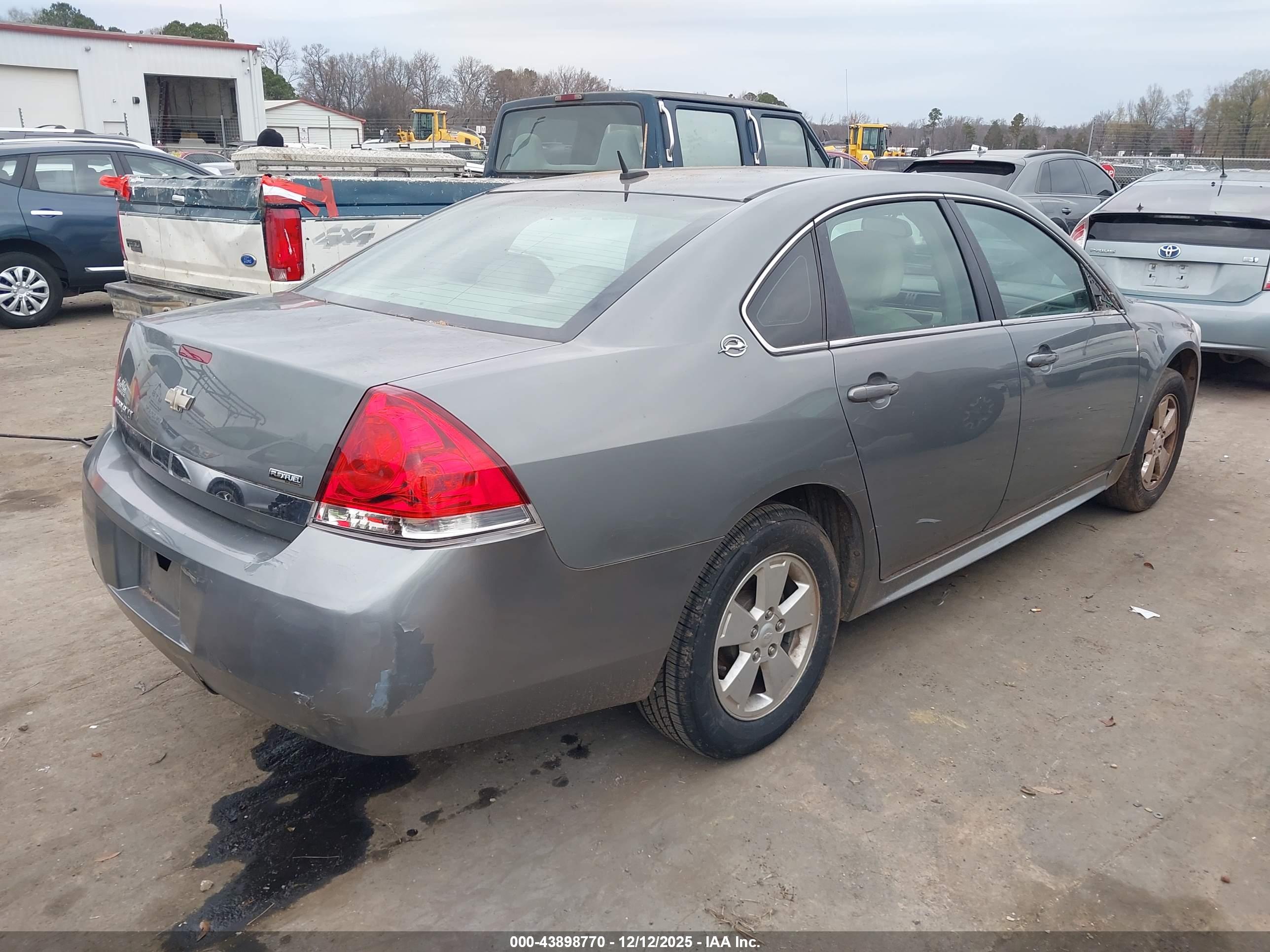 CHEVROLET IMPALA image 4