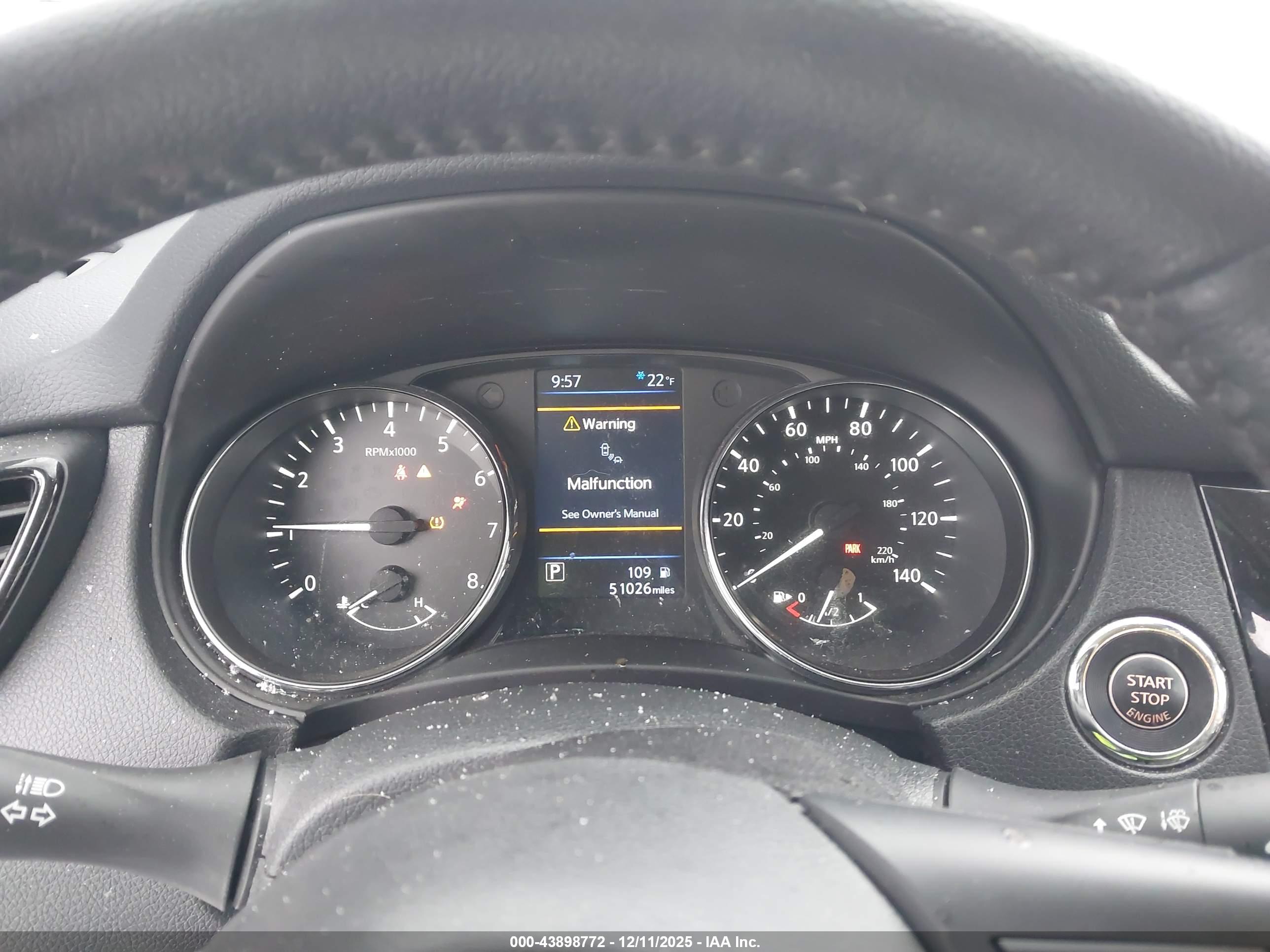 NISSAN ROGUE image 7