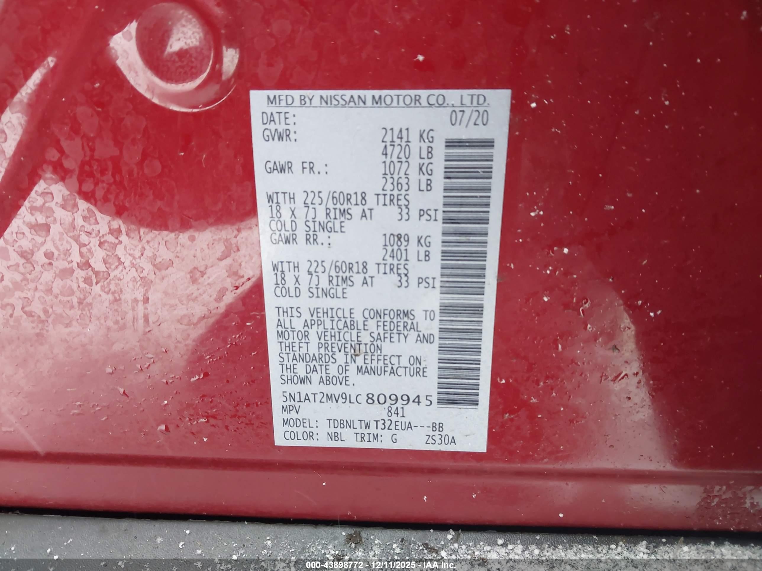 NISSAN ROGUE image 9