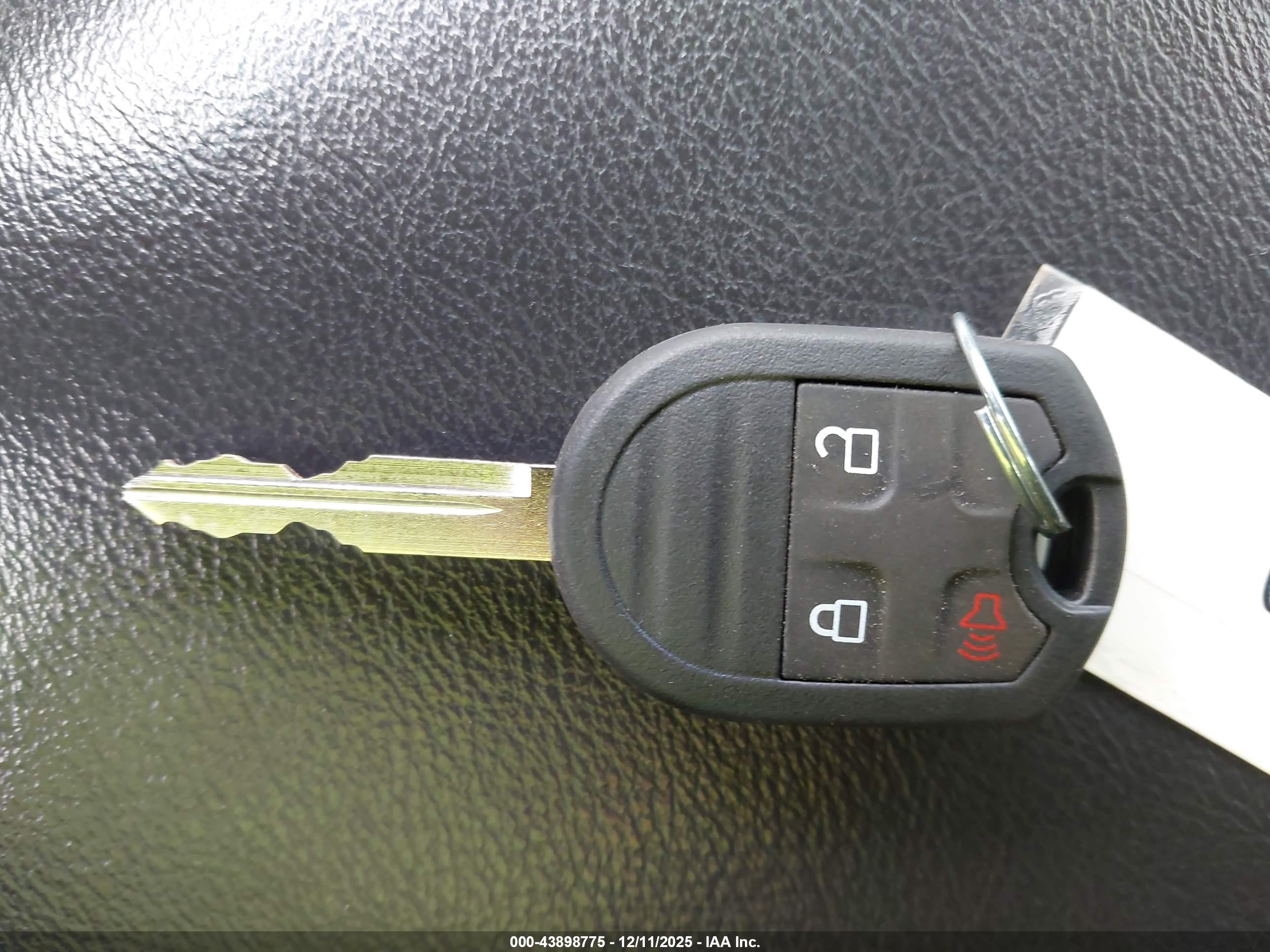 FORD FLEX image 11