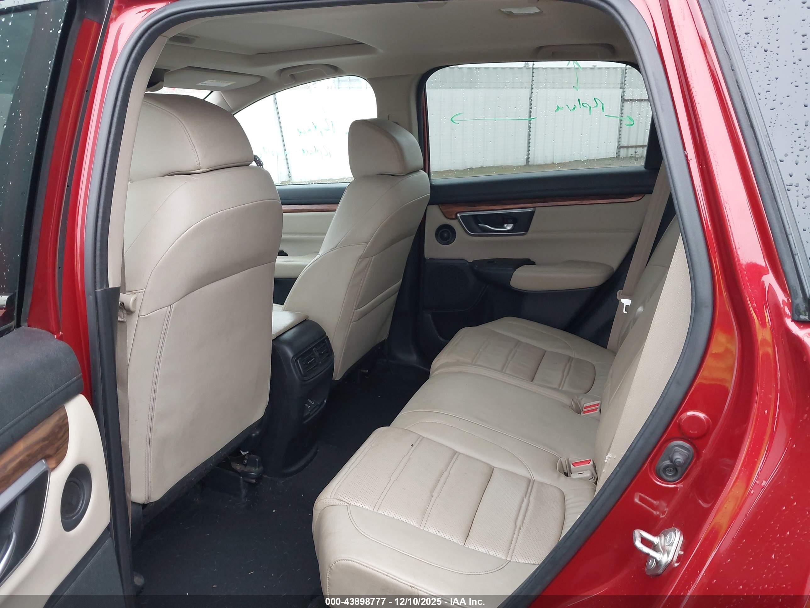 HONDA CR-V image 8
