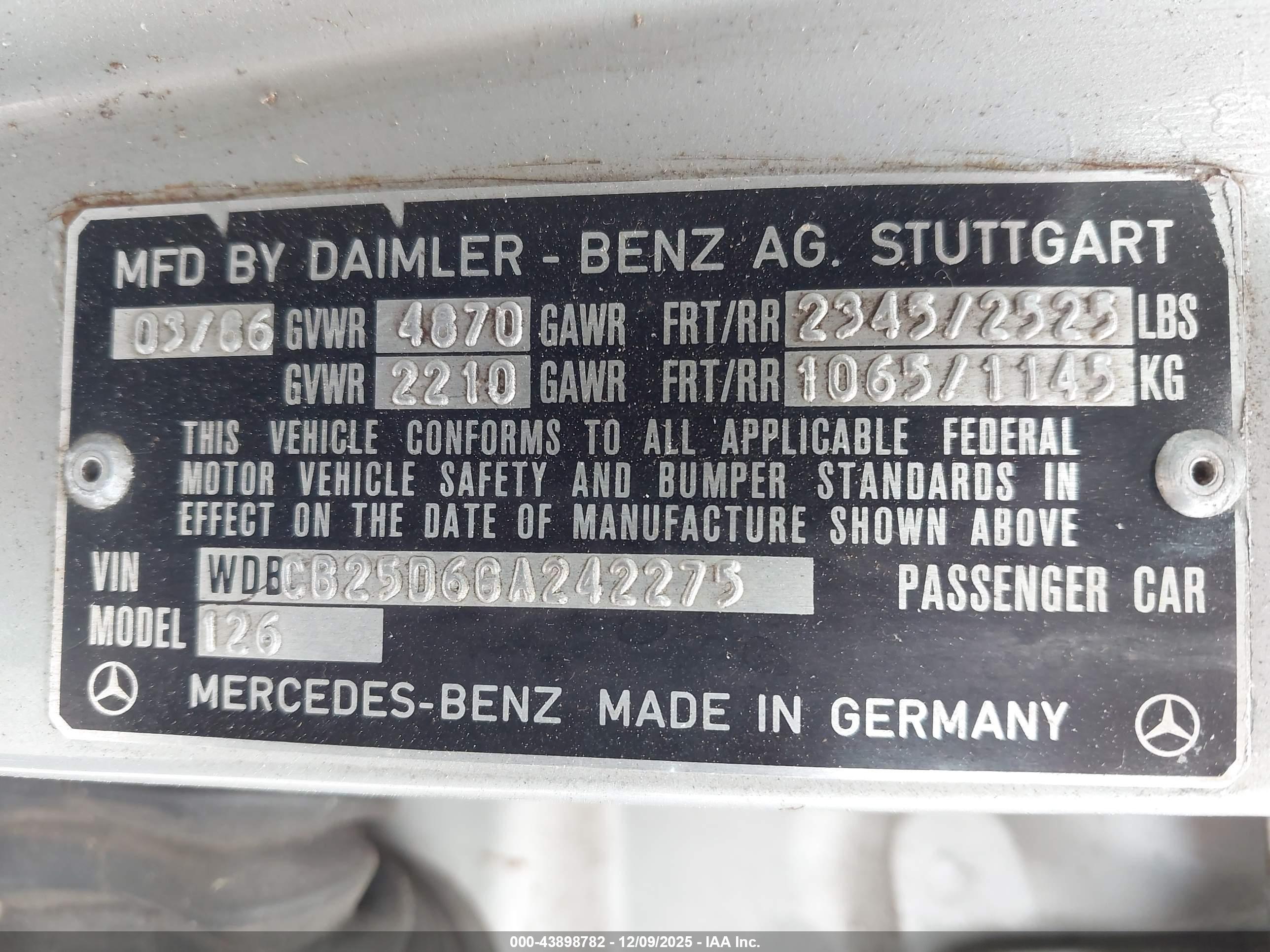 MERCEDES-BENZ 300 image 9