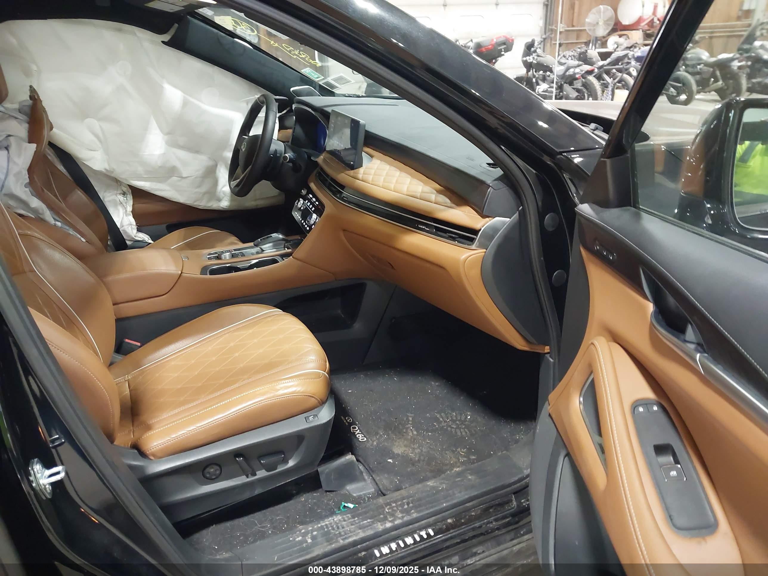 INFINITI QX60 image 5