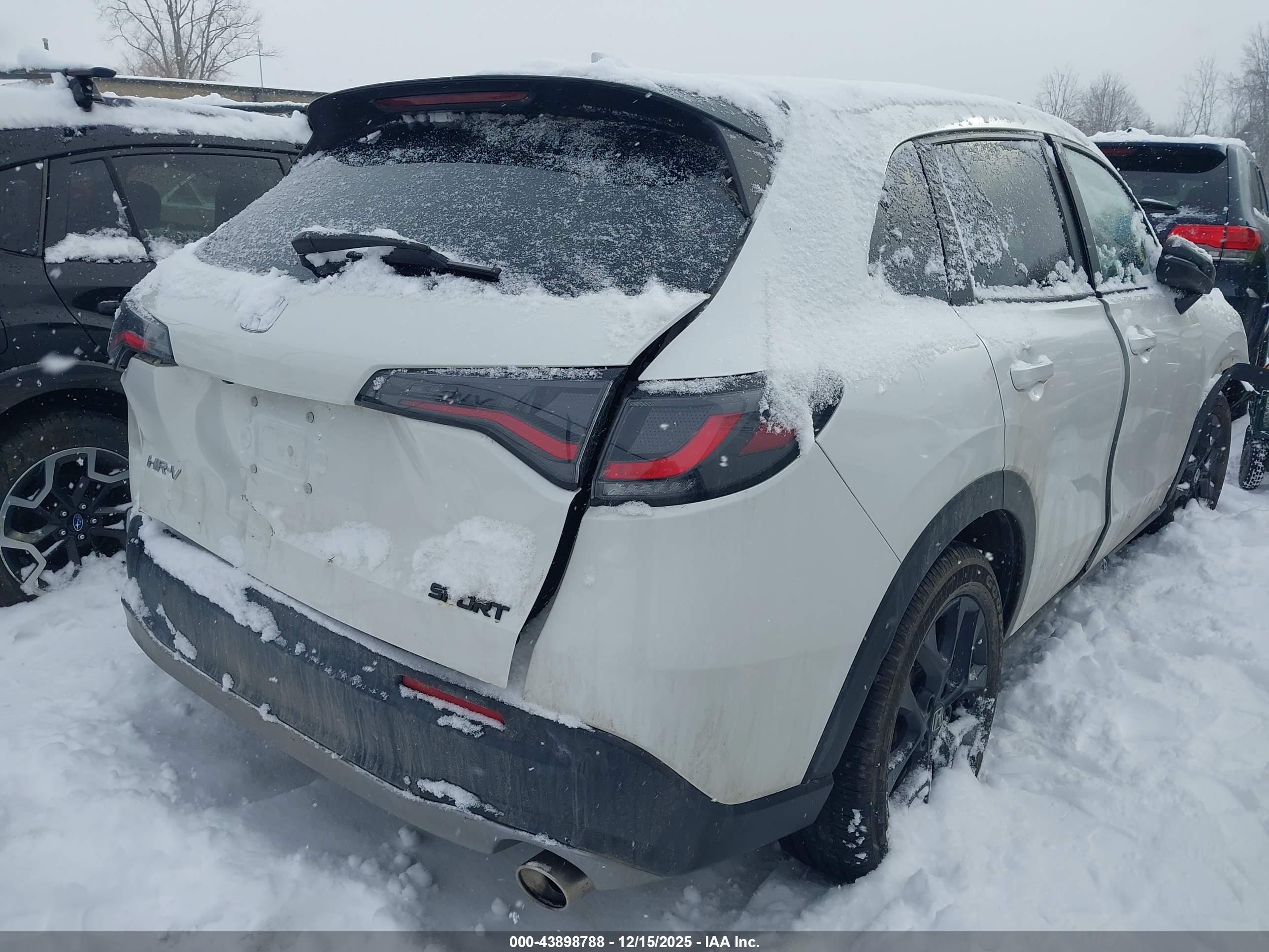 HONDA HR-V image 4