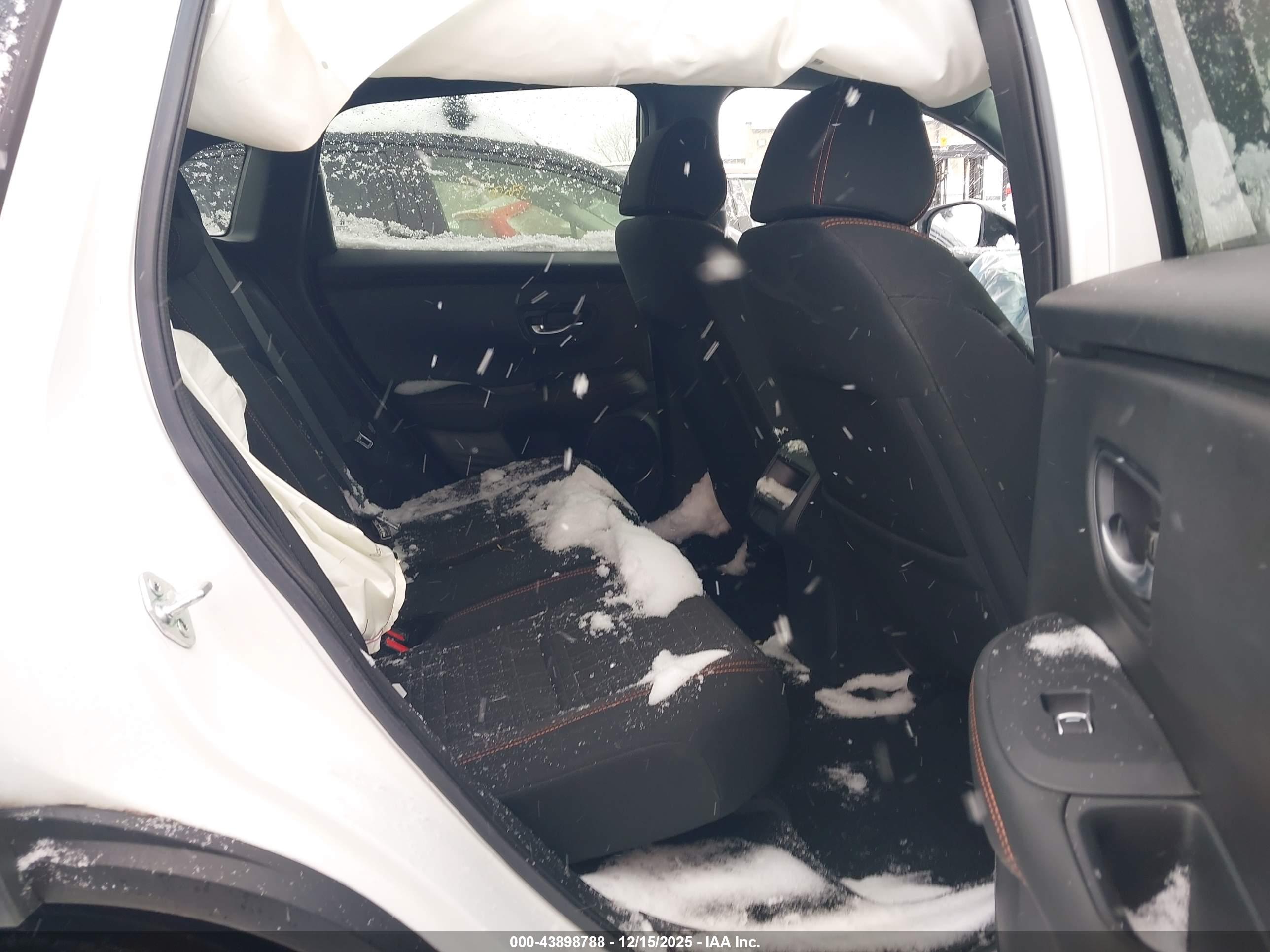 HONDA HR-V image 8