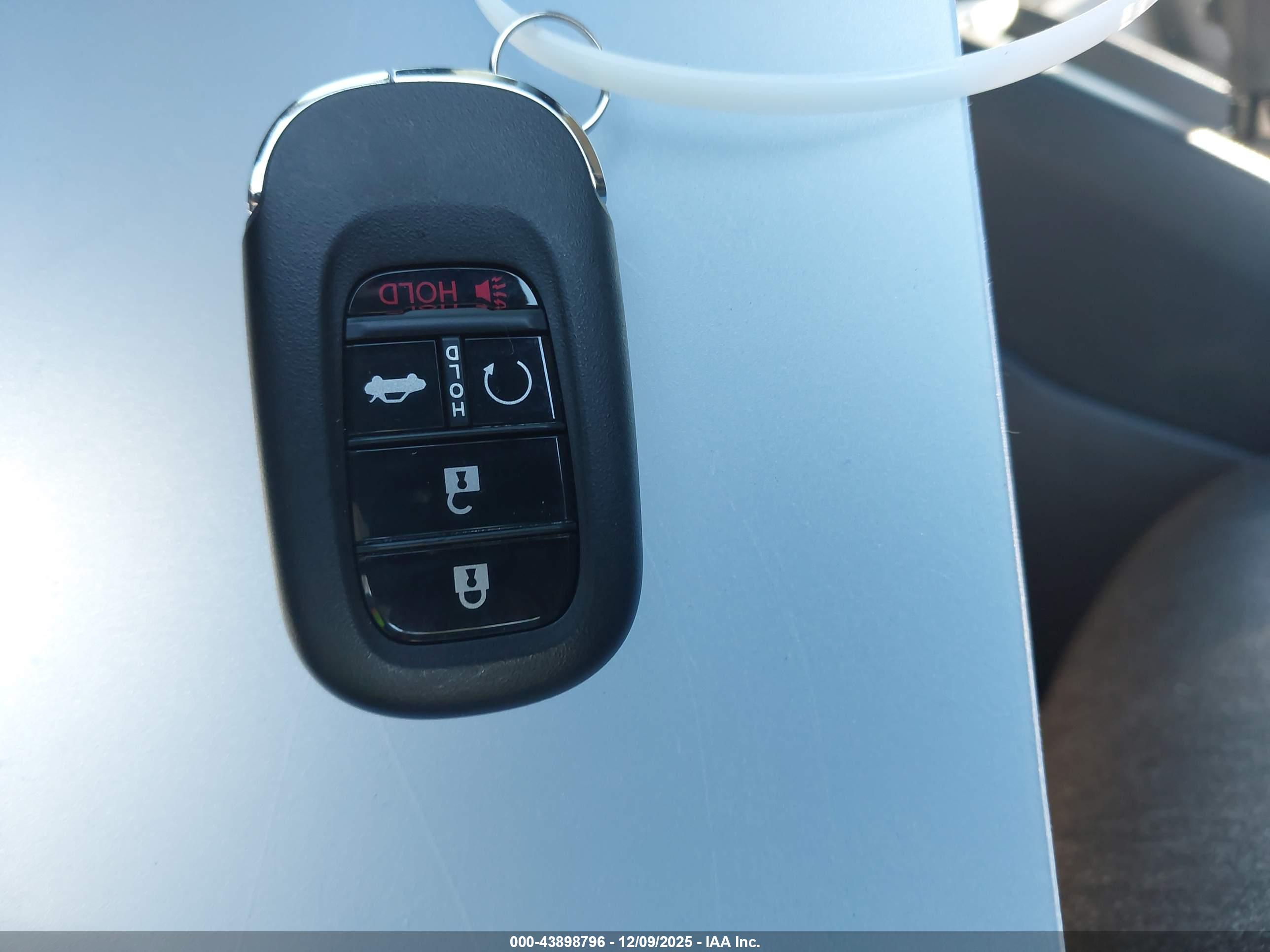 HONDA ACCORD image 11