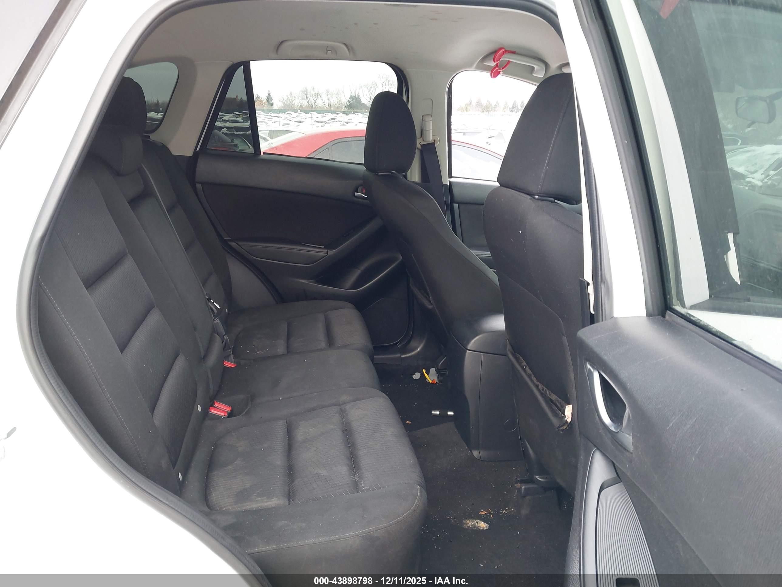 MAZDA CX-5 image 8