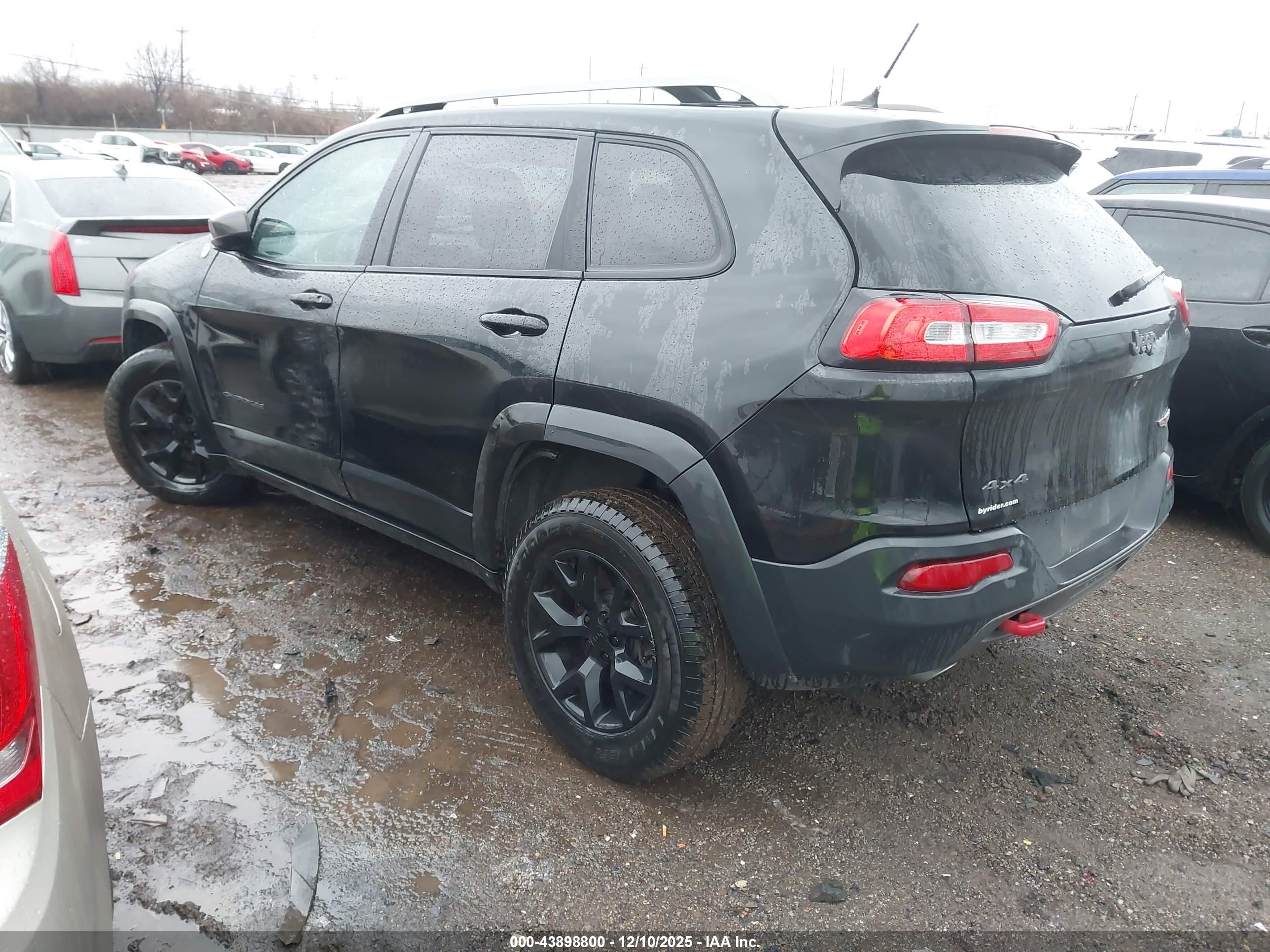 JEEP CHEROKEE image 3
