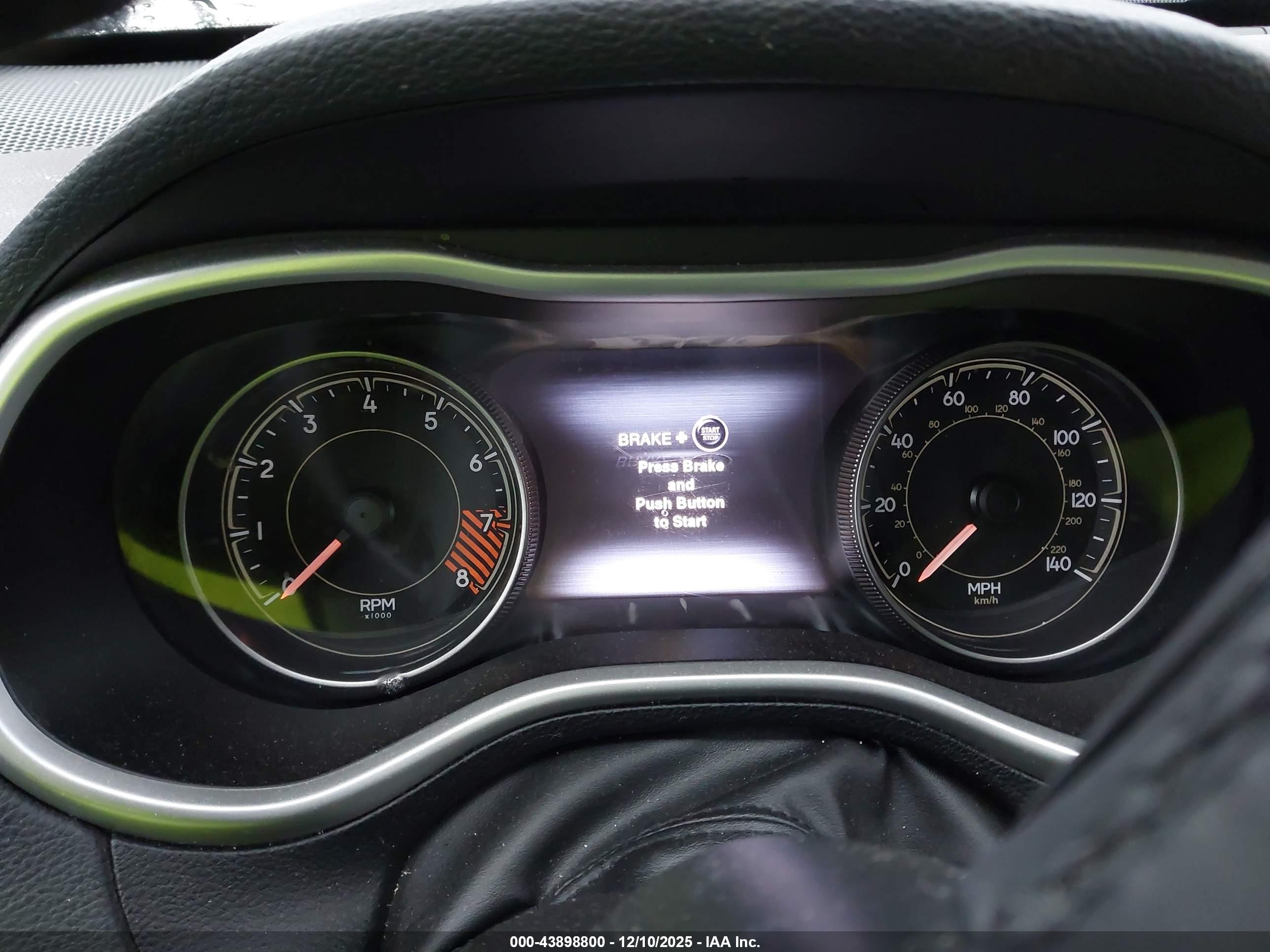 JEEP CHEROKEE image 7