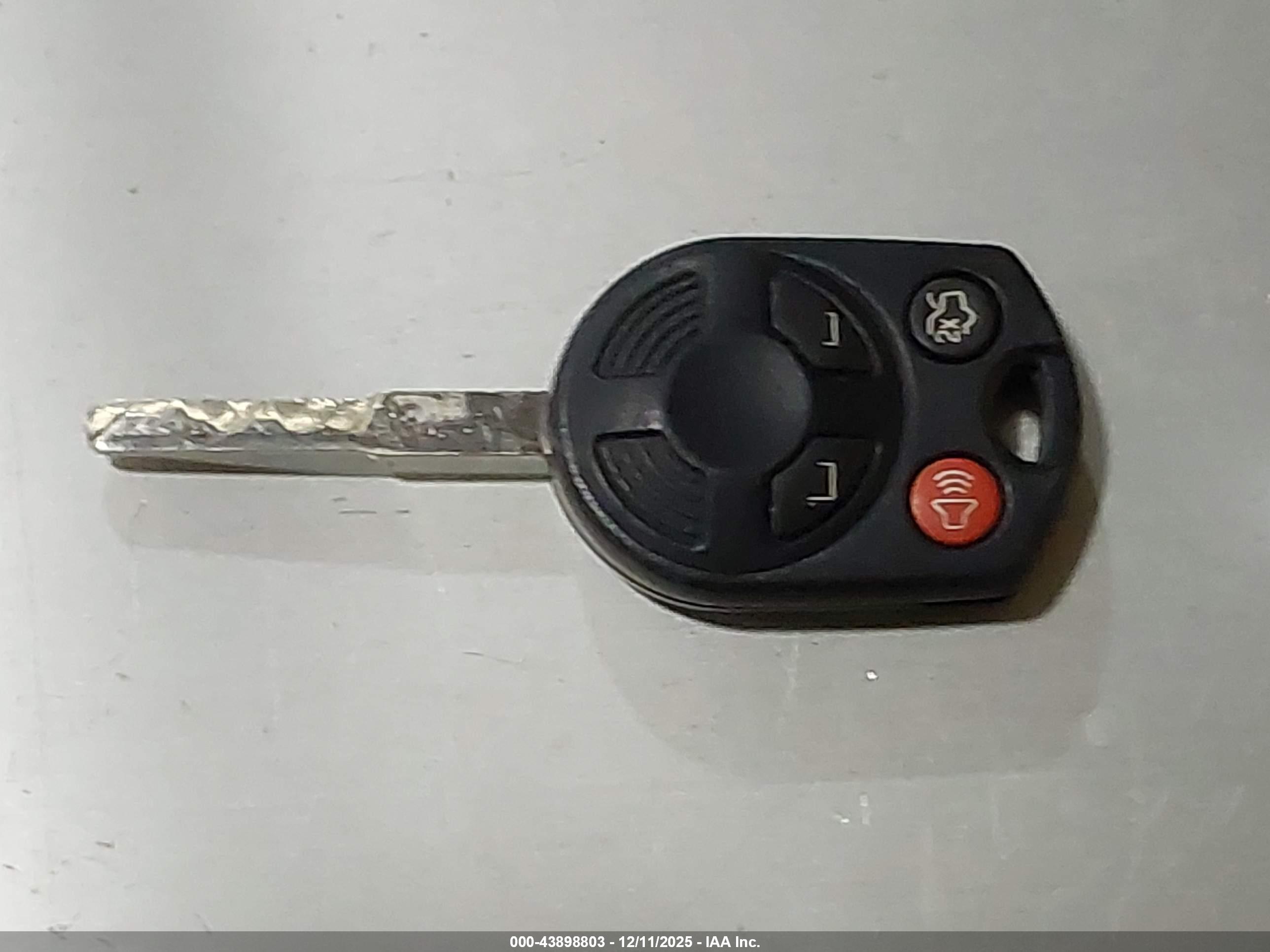 FORD FOCUS image 11