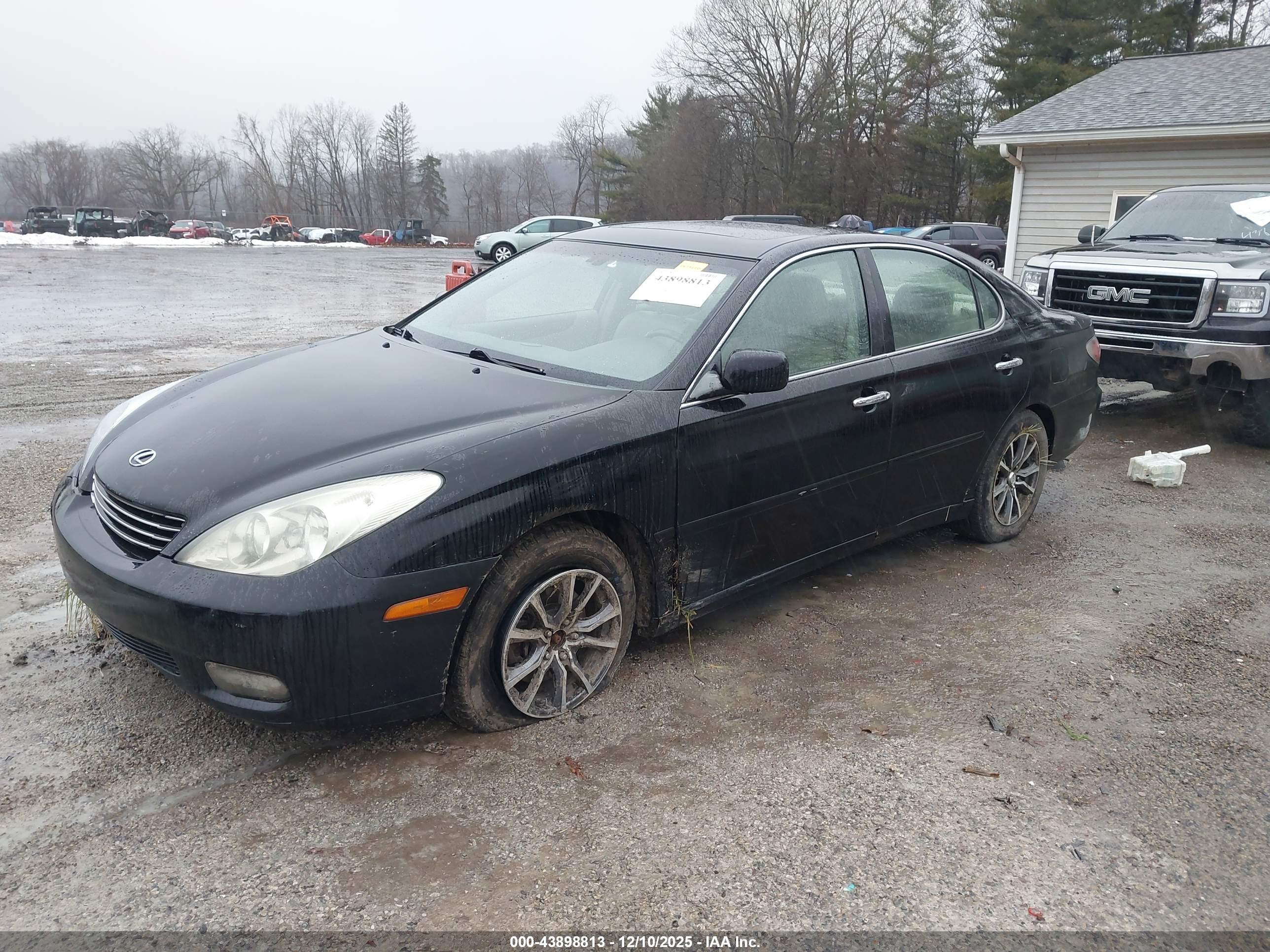 LEXUS ES image 2