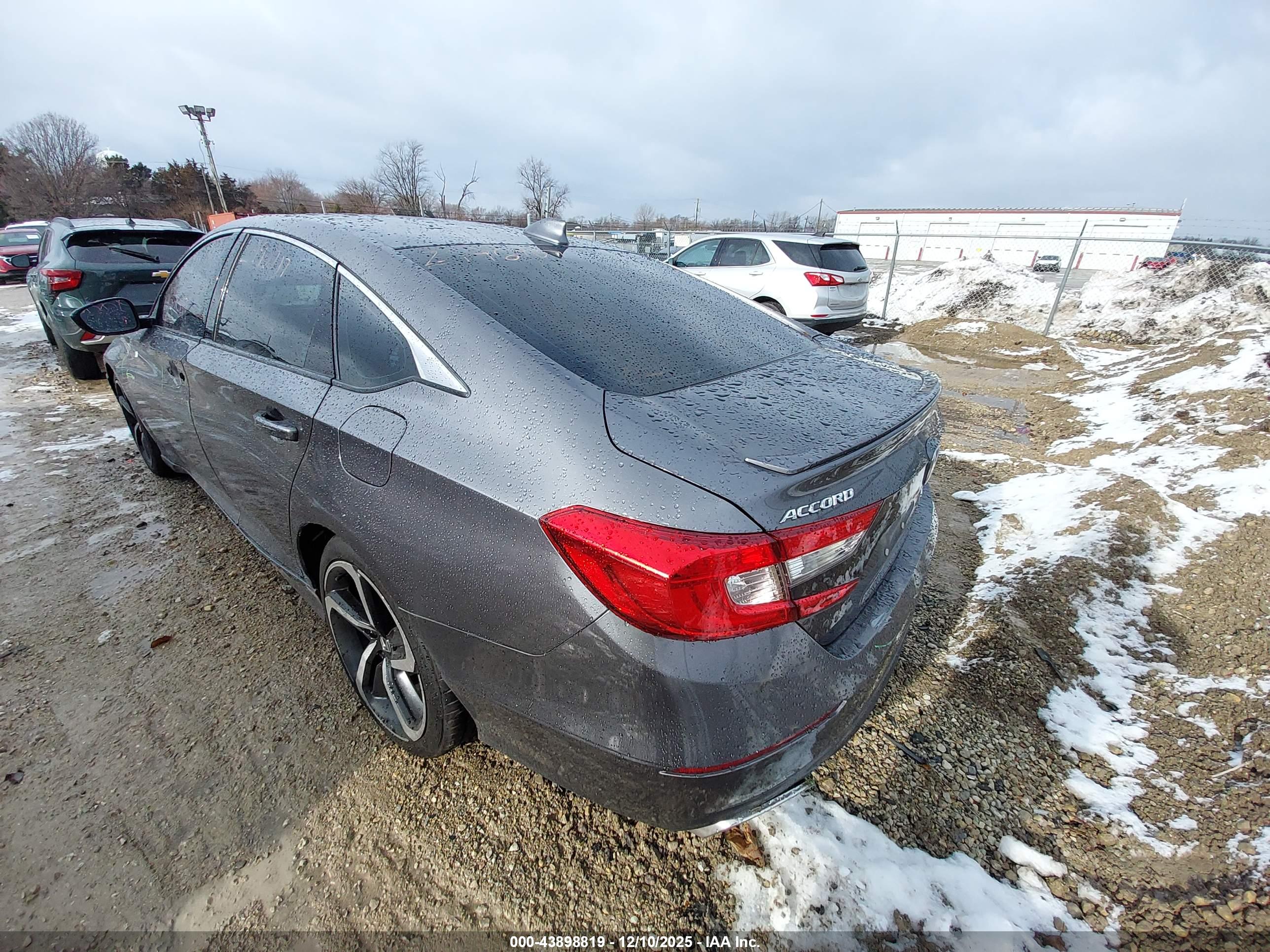 HONDA ACCORD image 3