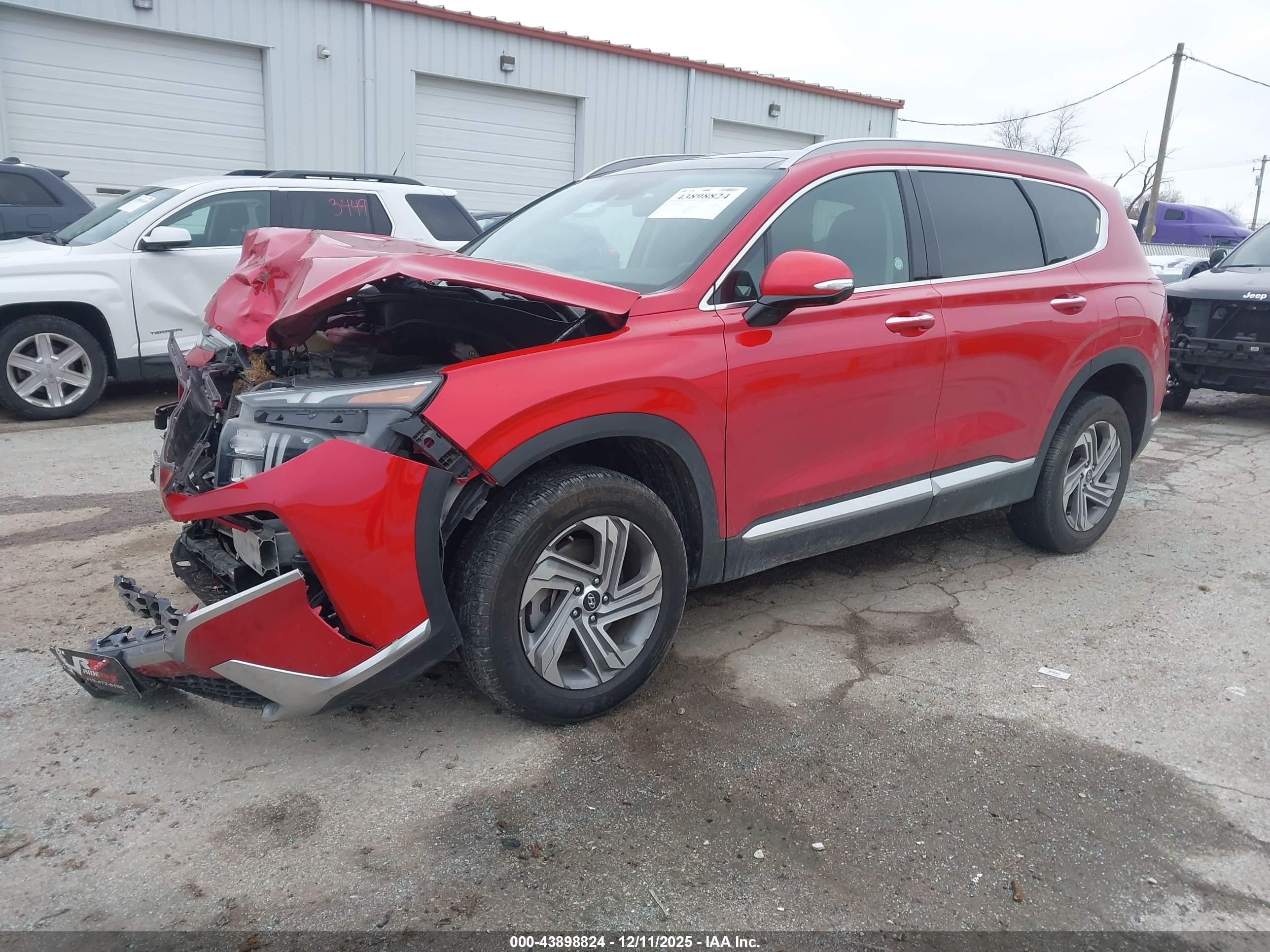 HYUNDAI SANTA image 2