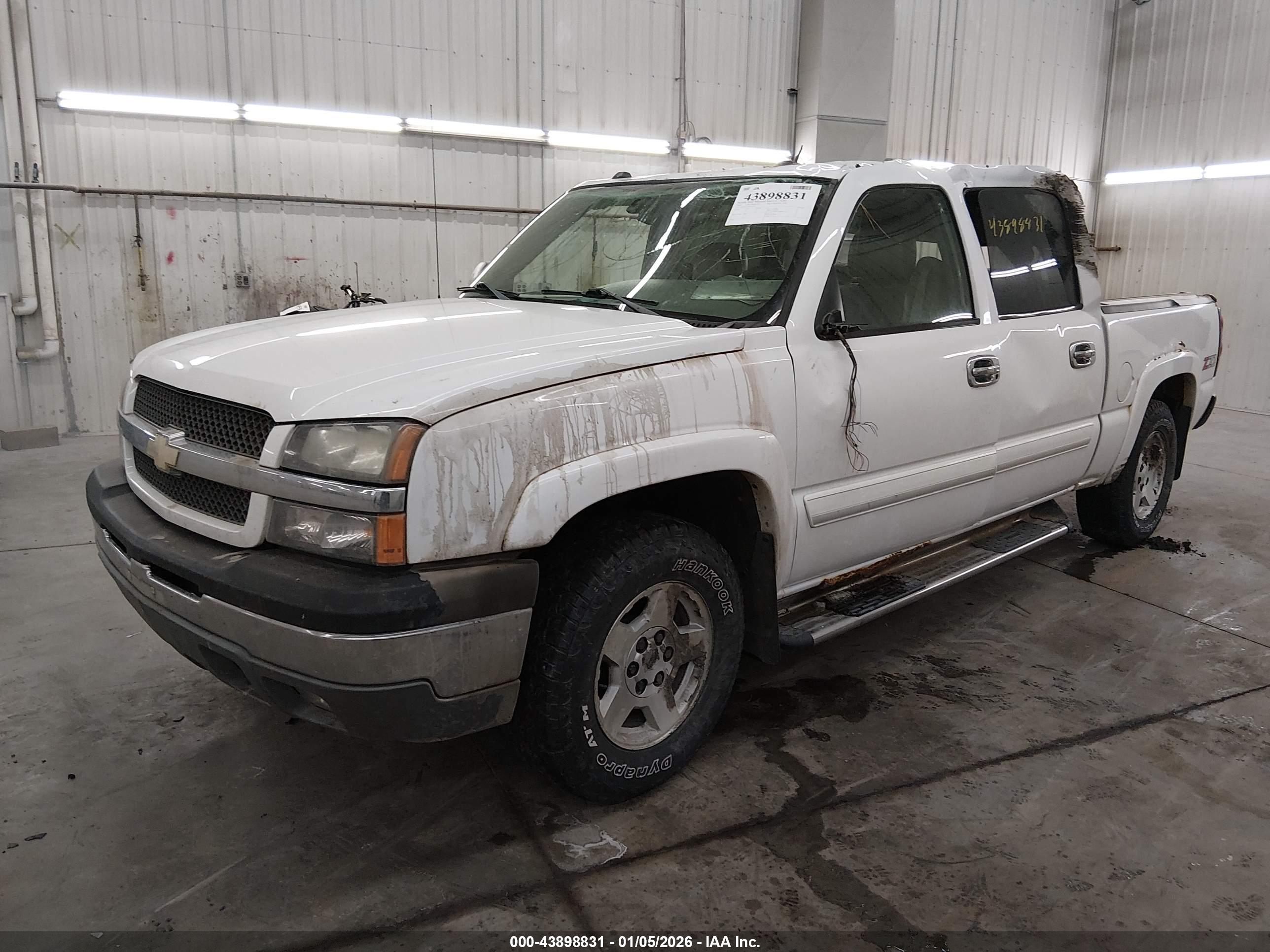 CHEVROLET SILVERADO image 2