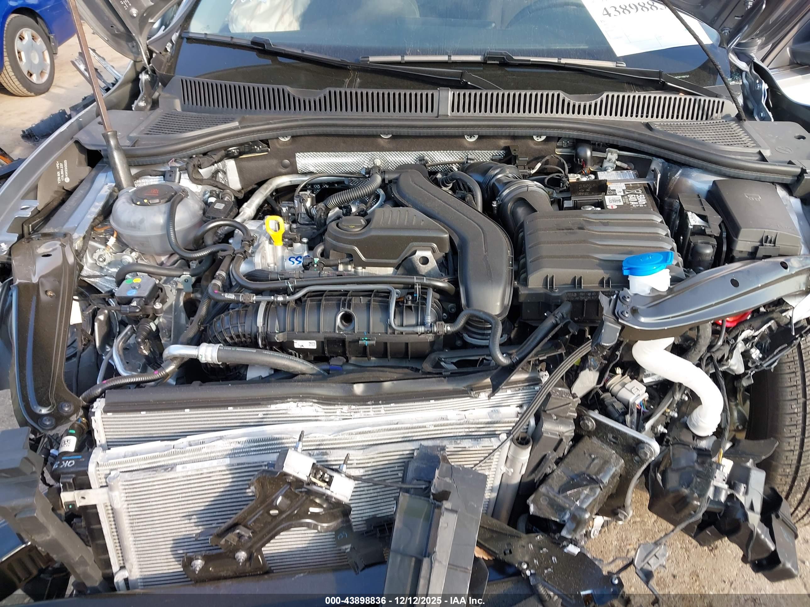 VOLKSWAGEN JETTA image 10