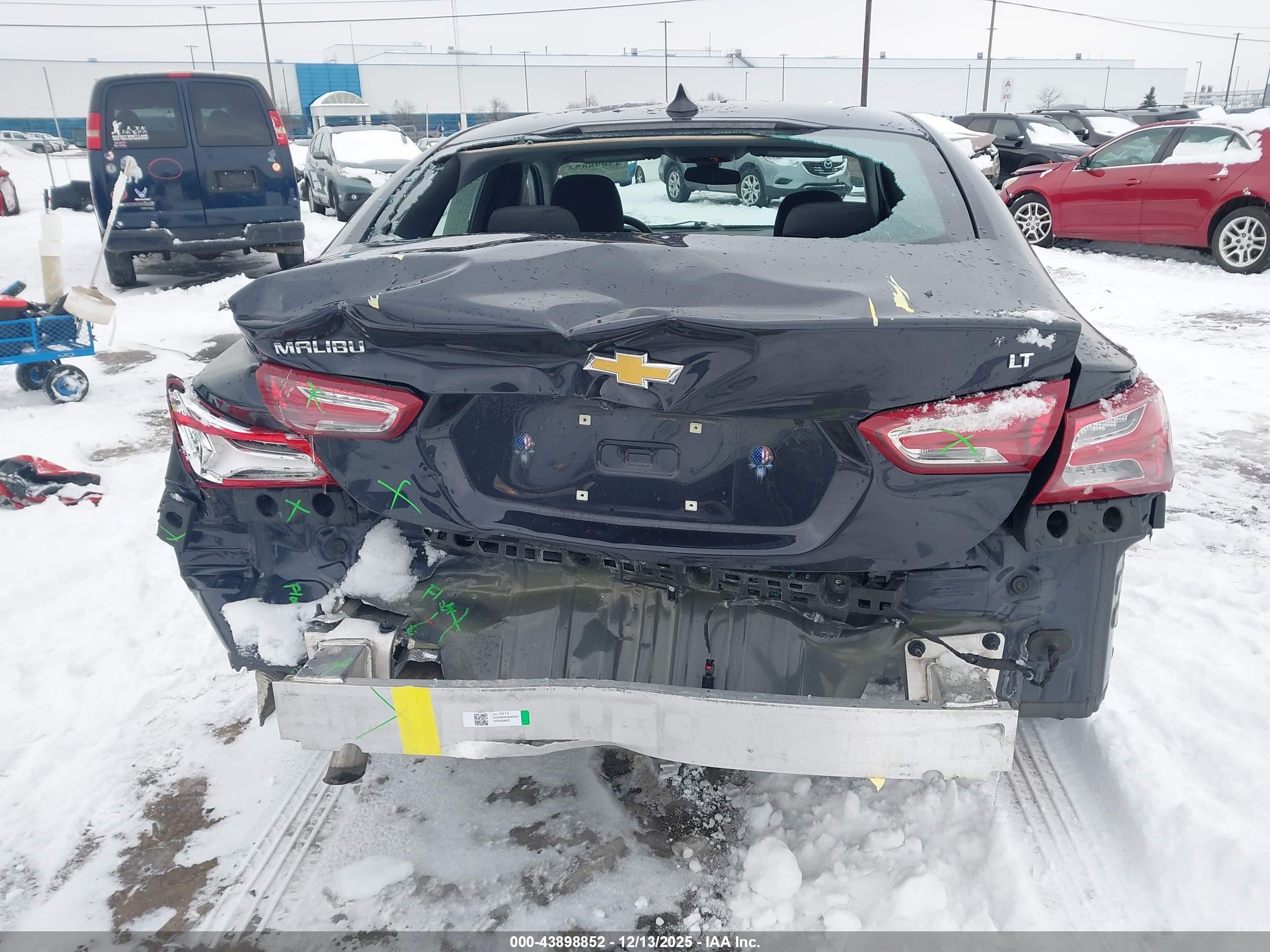 CHEVROLET MALIBU image 6