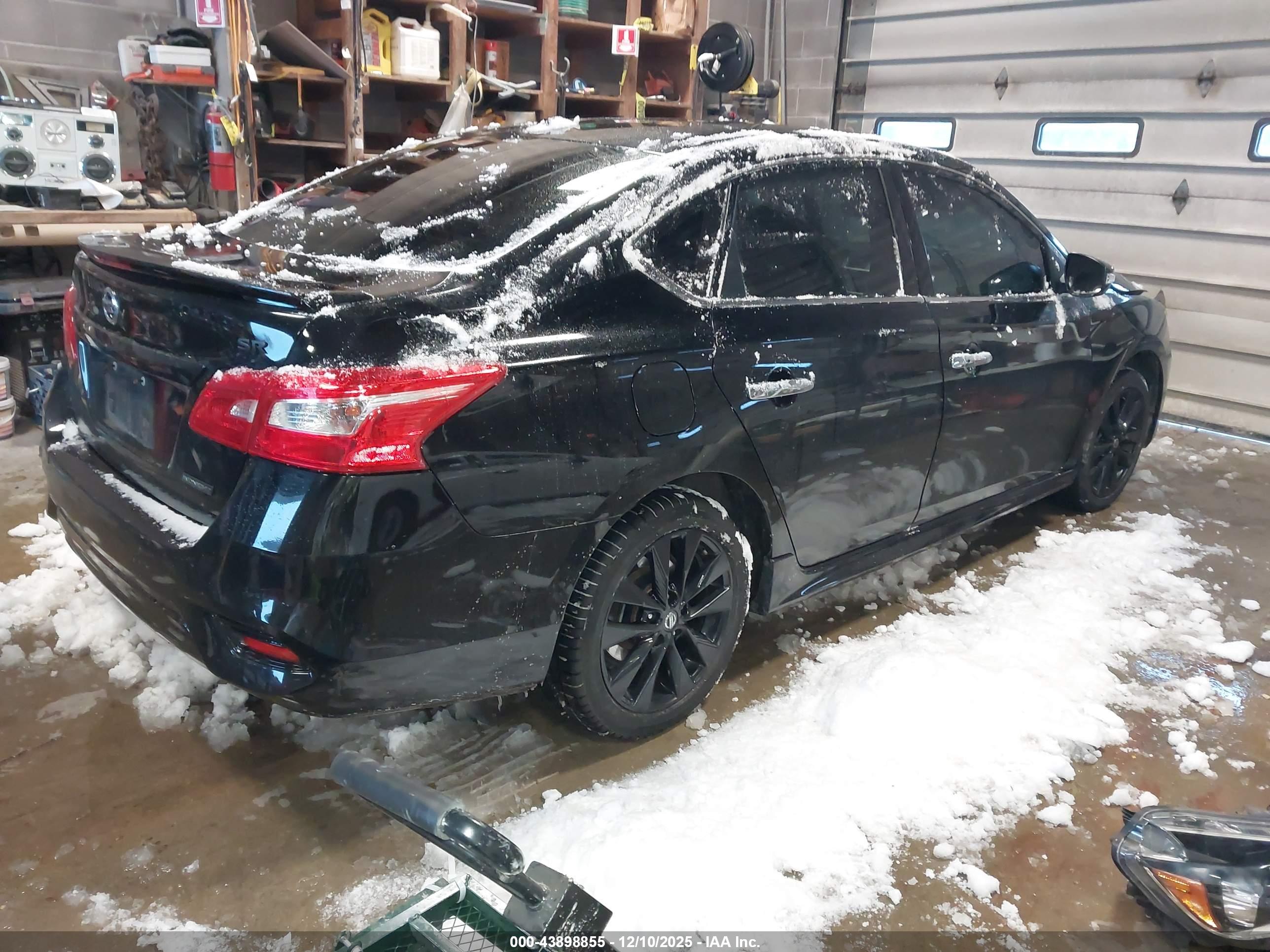 NISSAN SENTRA image 4