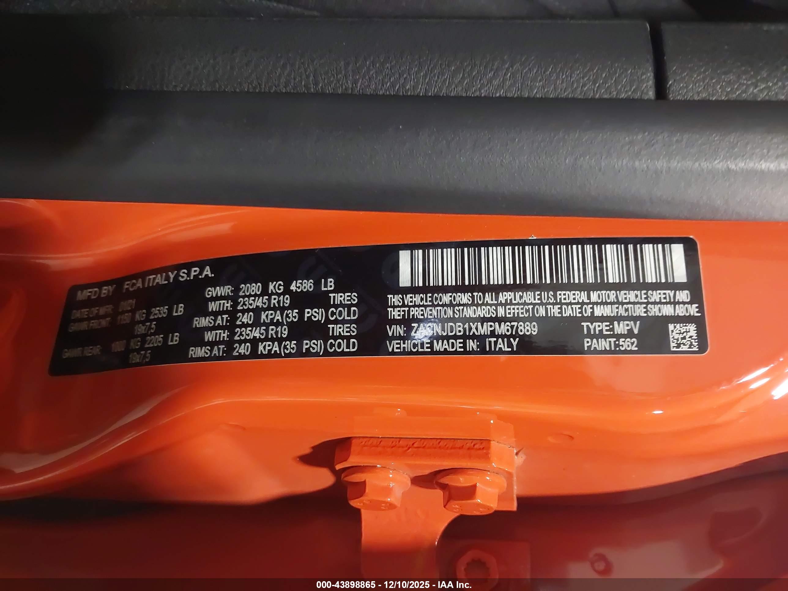 JEEP RENEGADE image 9