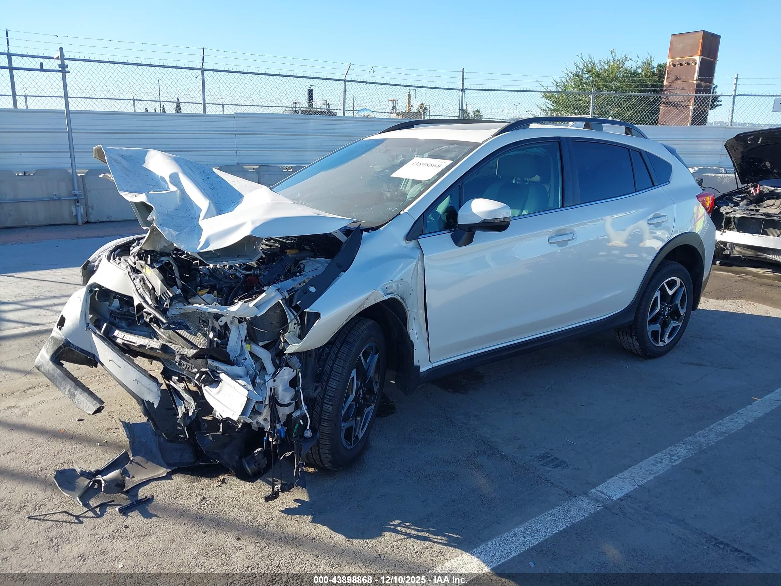 SUBARU CROSSTREK image 2