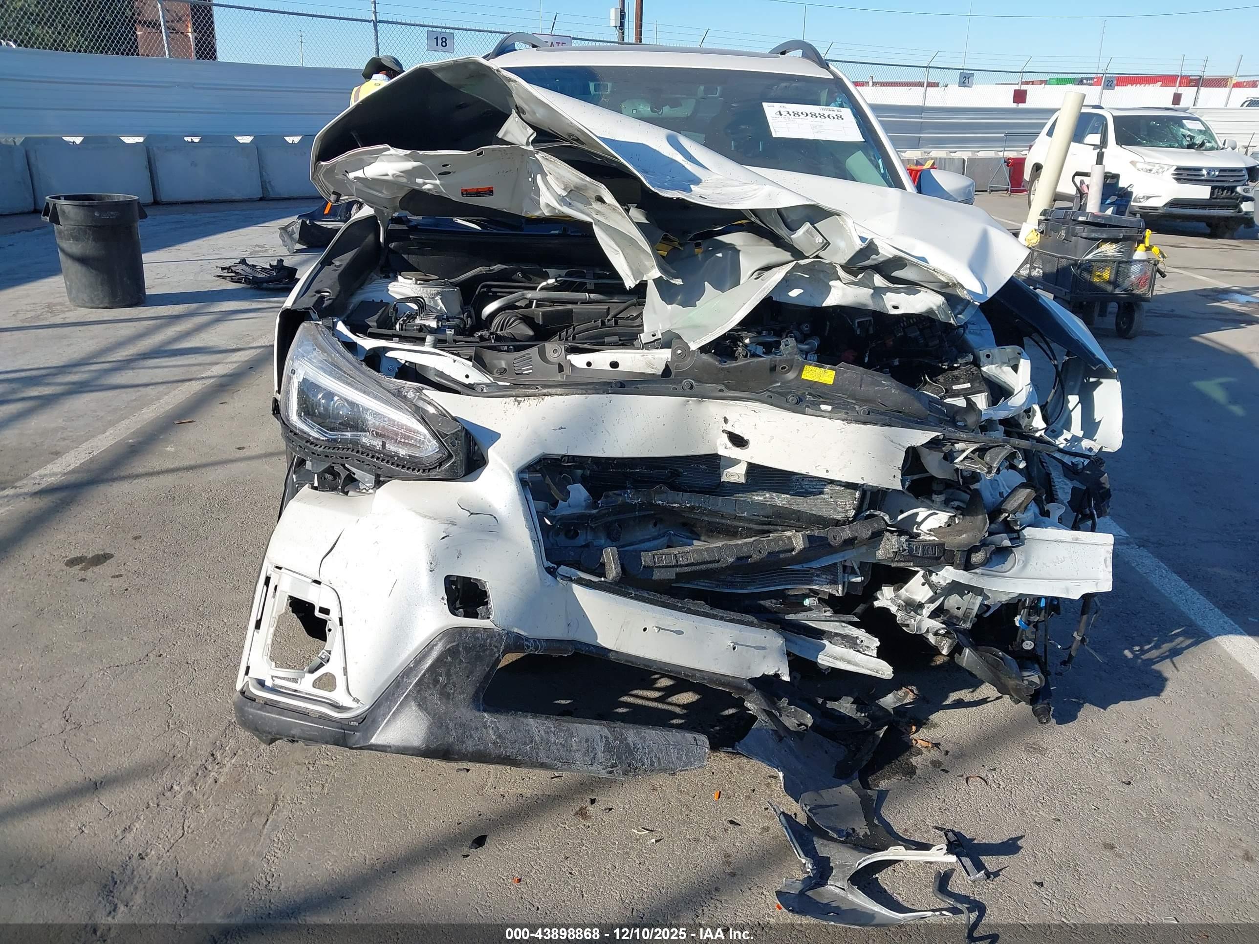 SUBARU CROSSTREK image 6