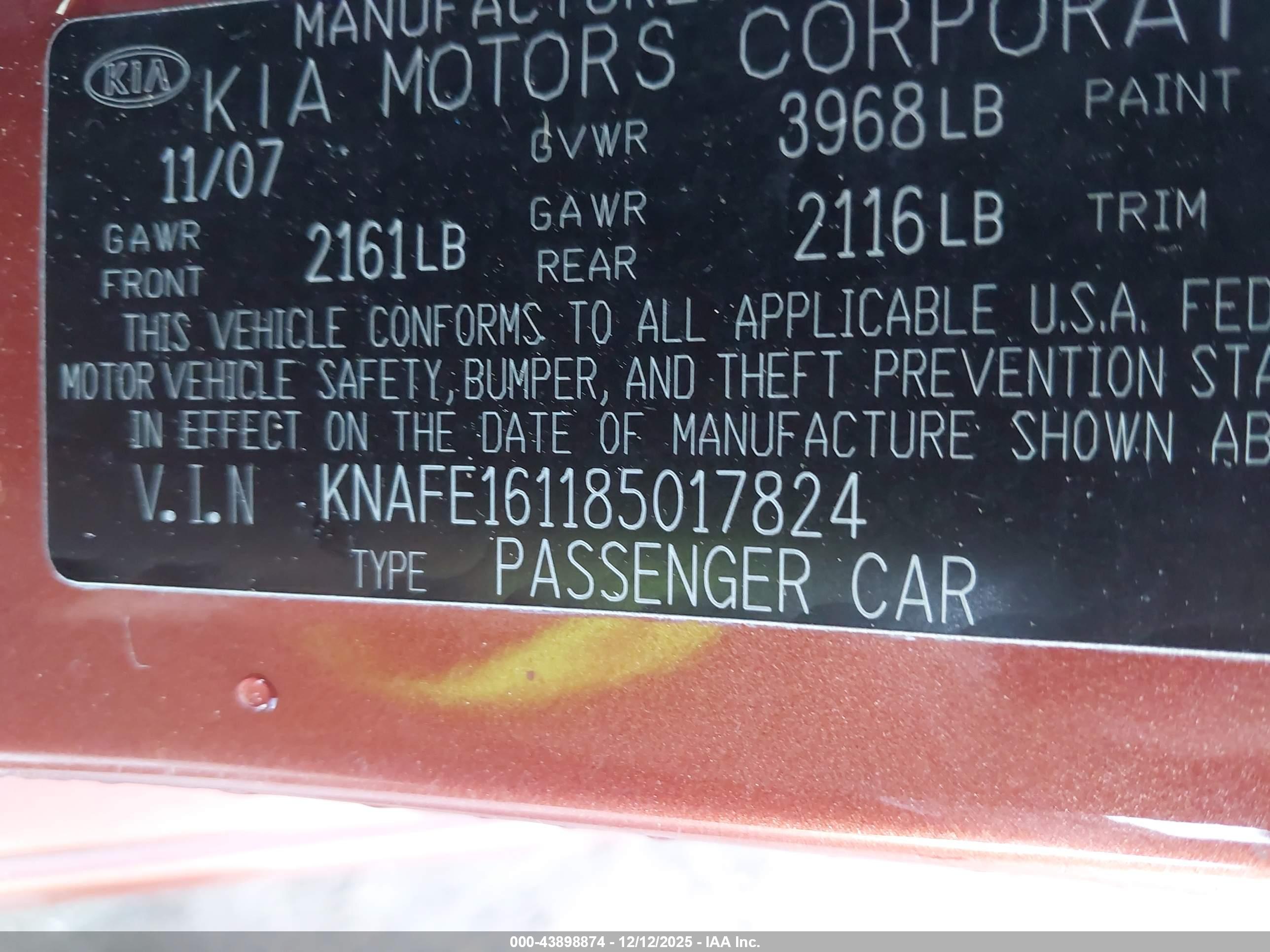 KIA SPECTRA5 image 9