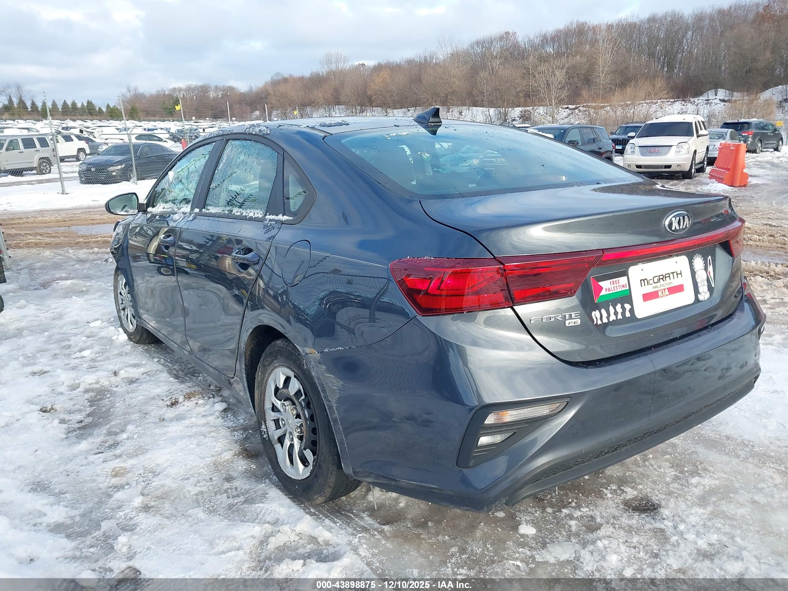 KIA FORTE image 3