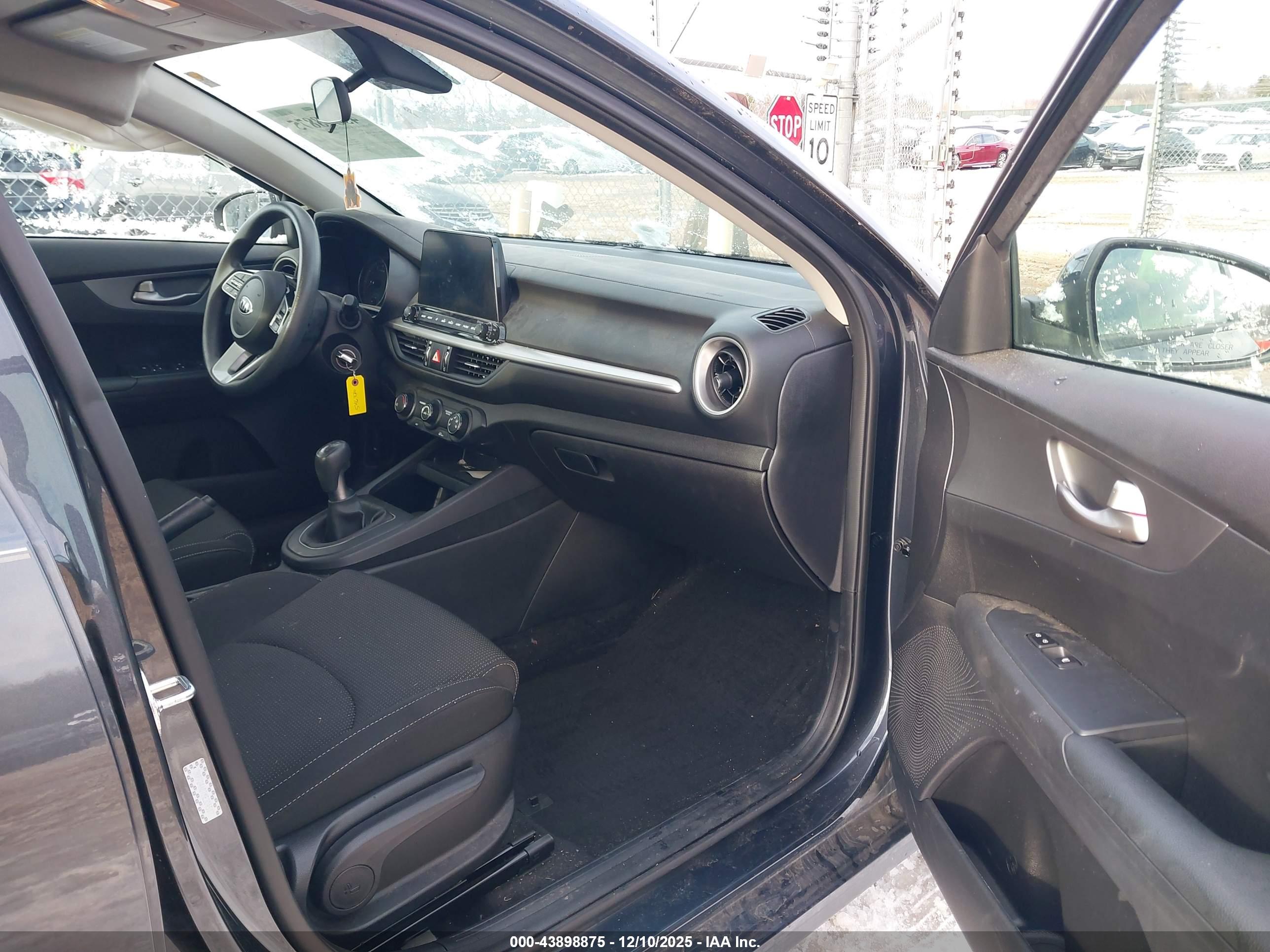KIA FORTE image 5