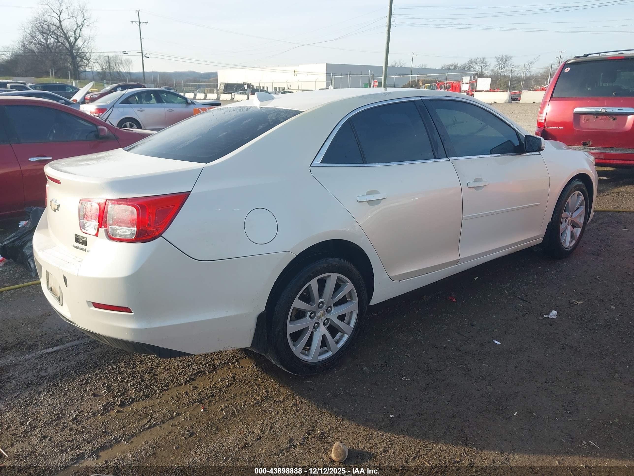 CHEVROLET MALIBU image 4