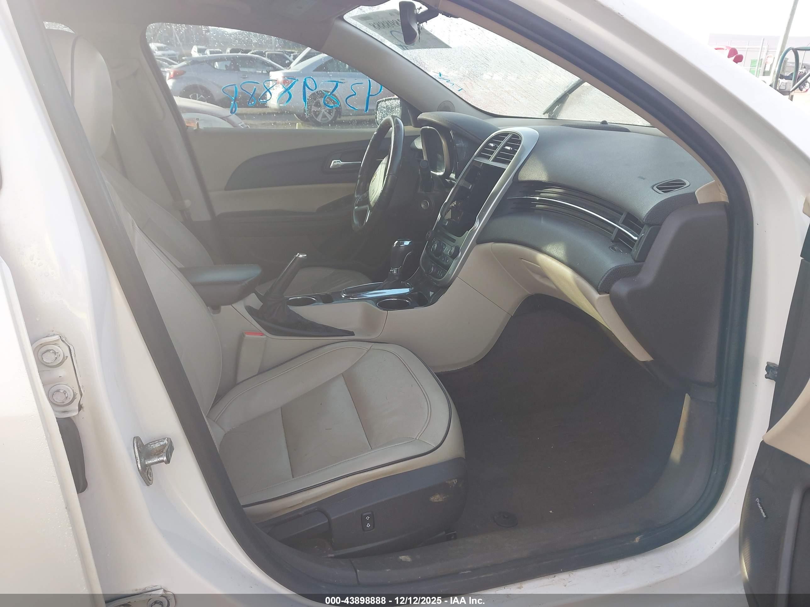 CHEVROLET MALIBU image 5