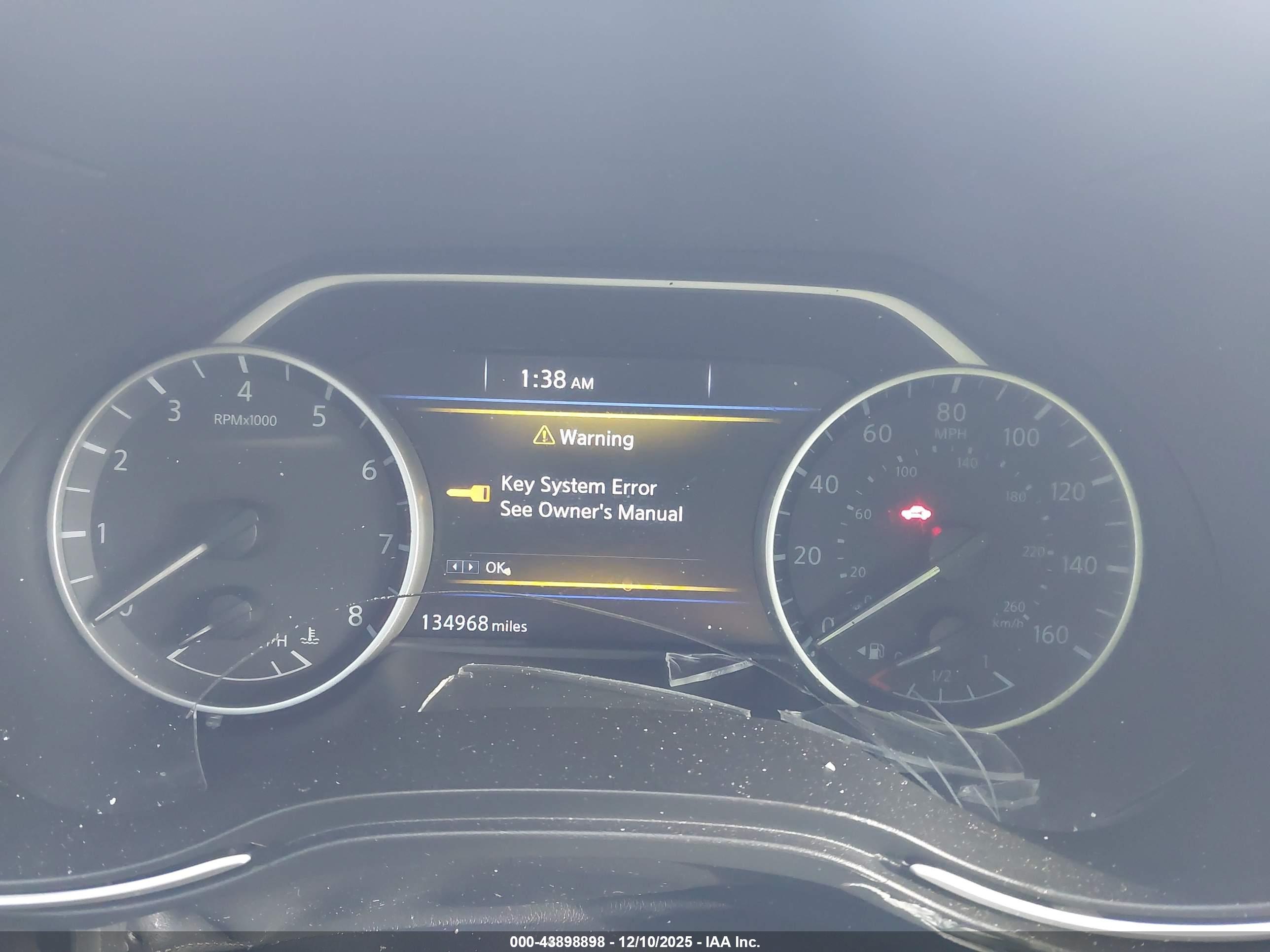 NISSAN MAXIMA image 7