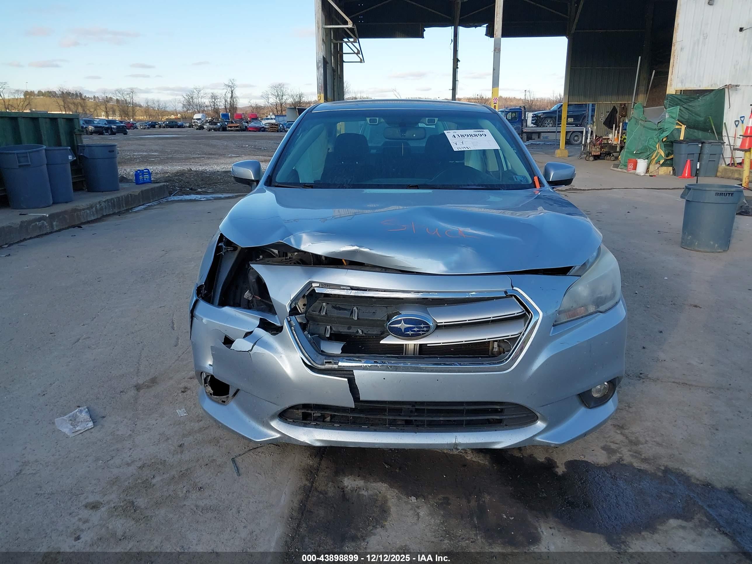 SUBARU LEGACY image 6