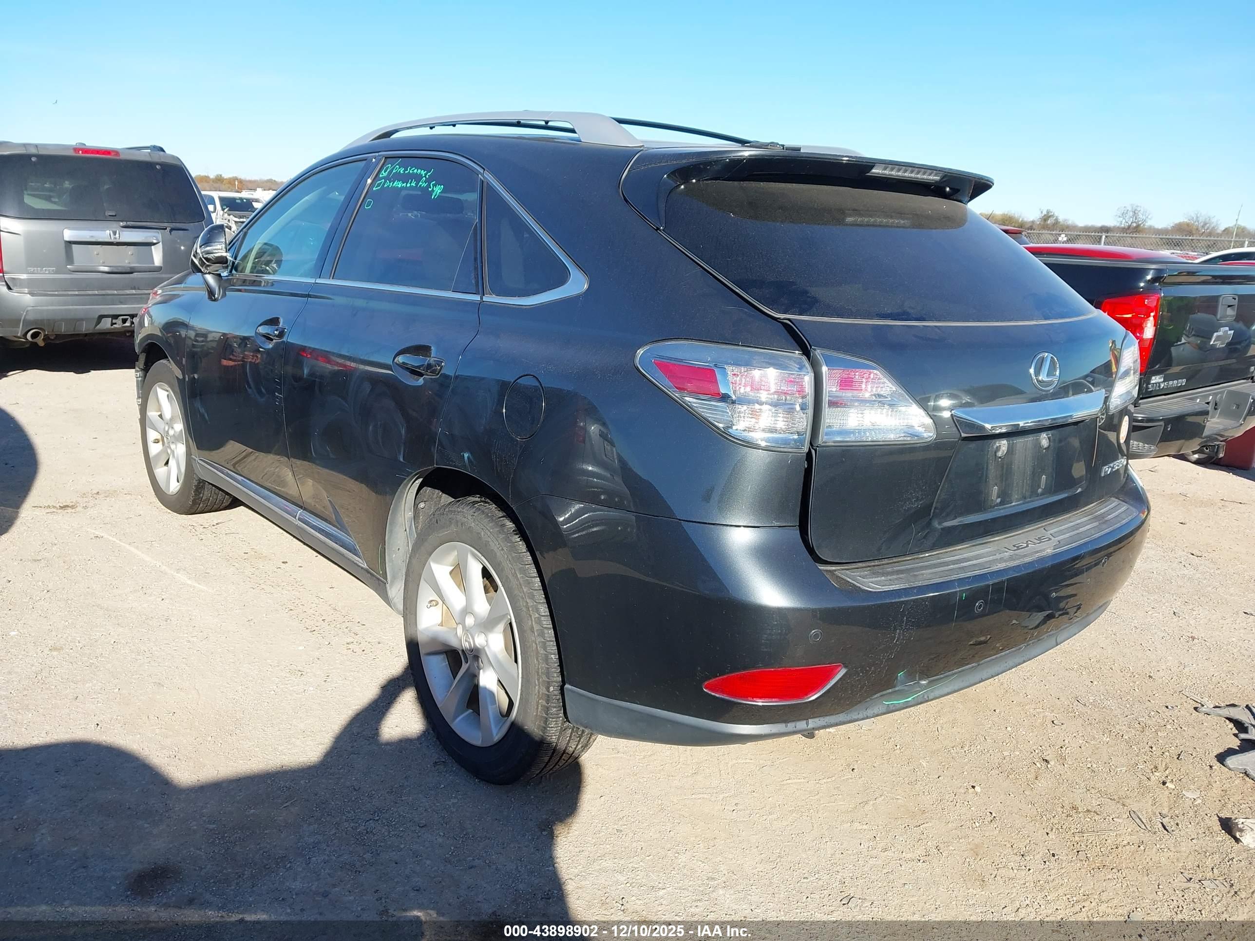 LEXUS RX image 3