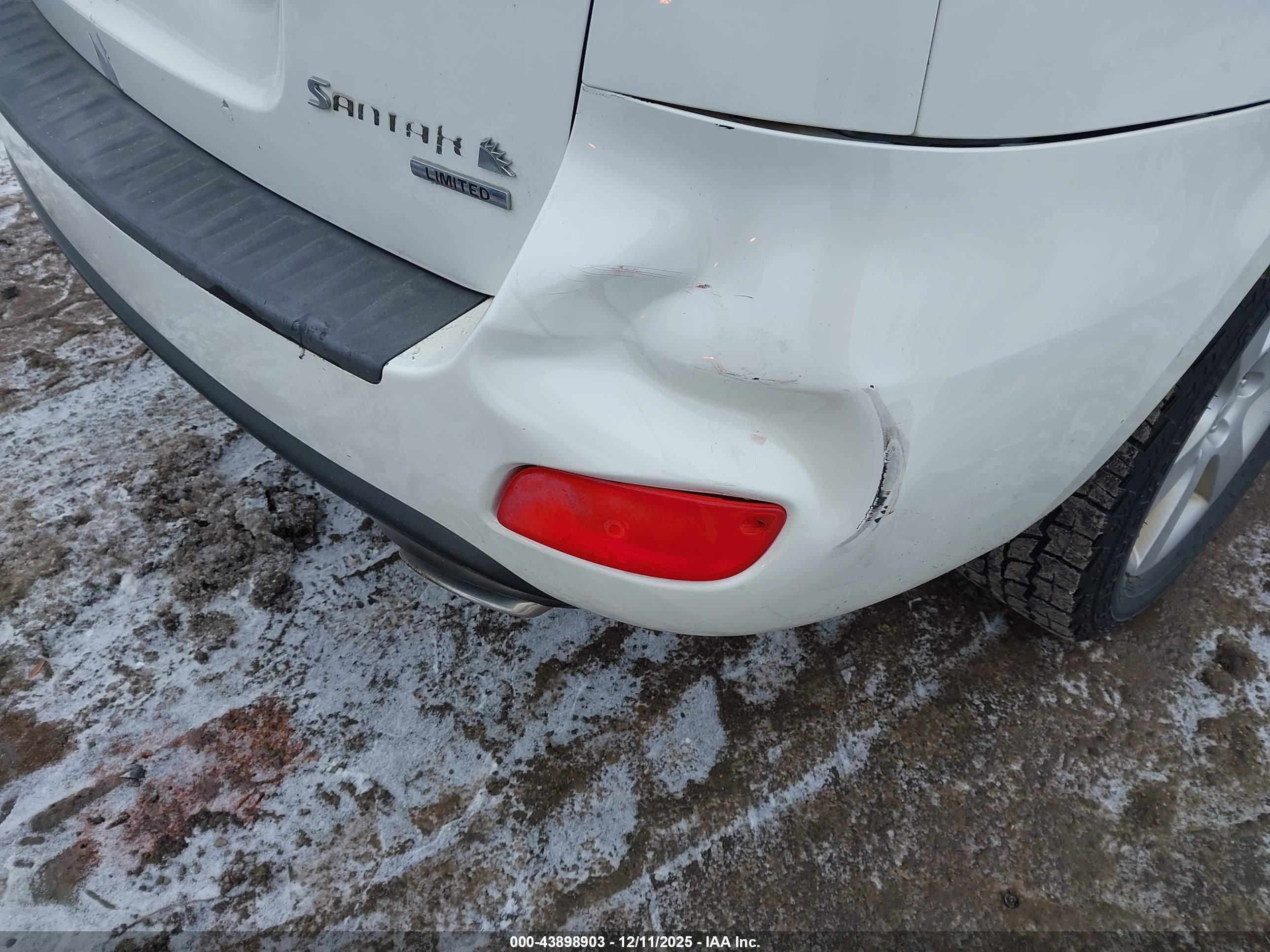 HYUNDAI SANTA image 6