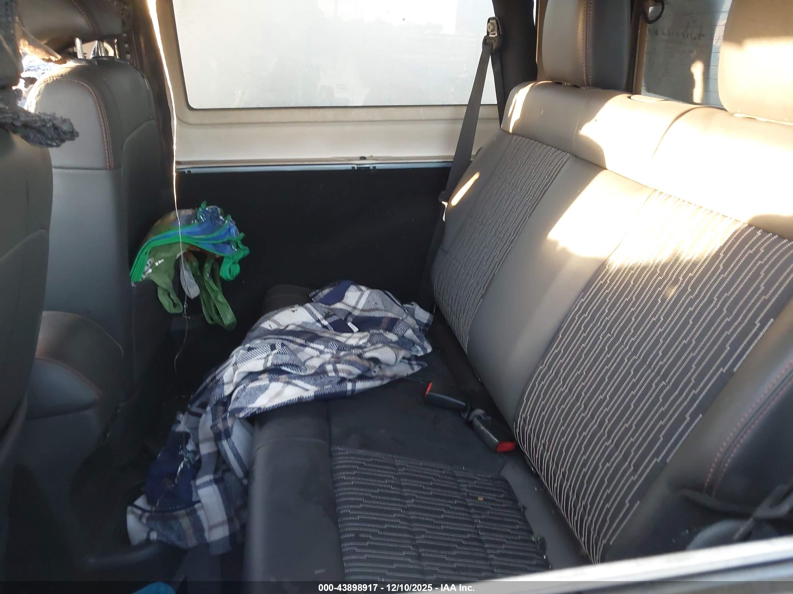 JEEP WRANGLER image 8