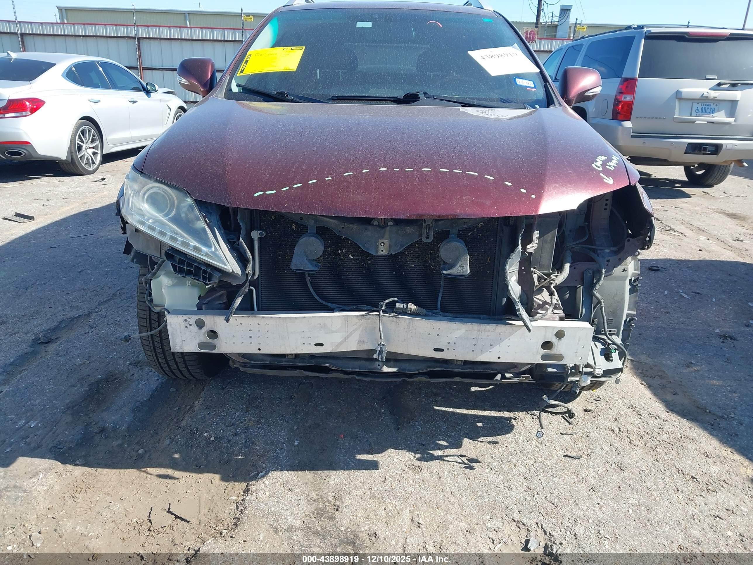 LEXUS RX image 6