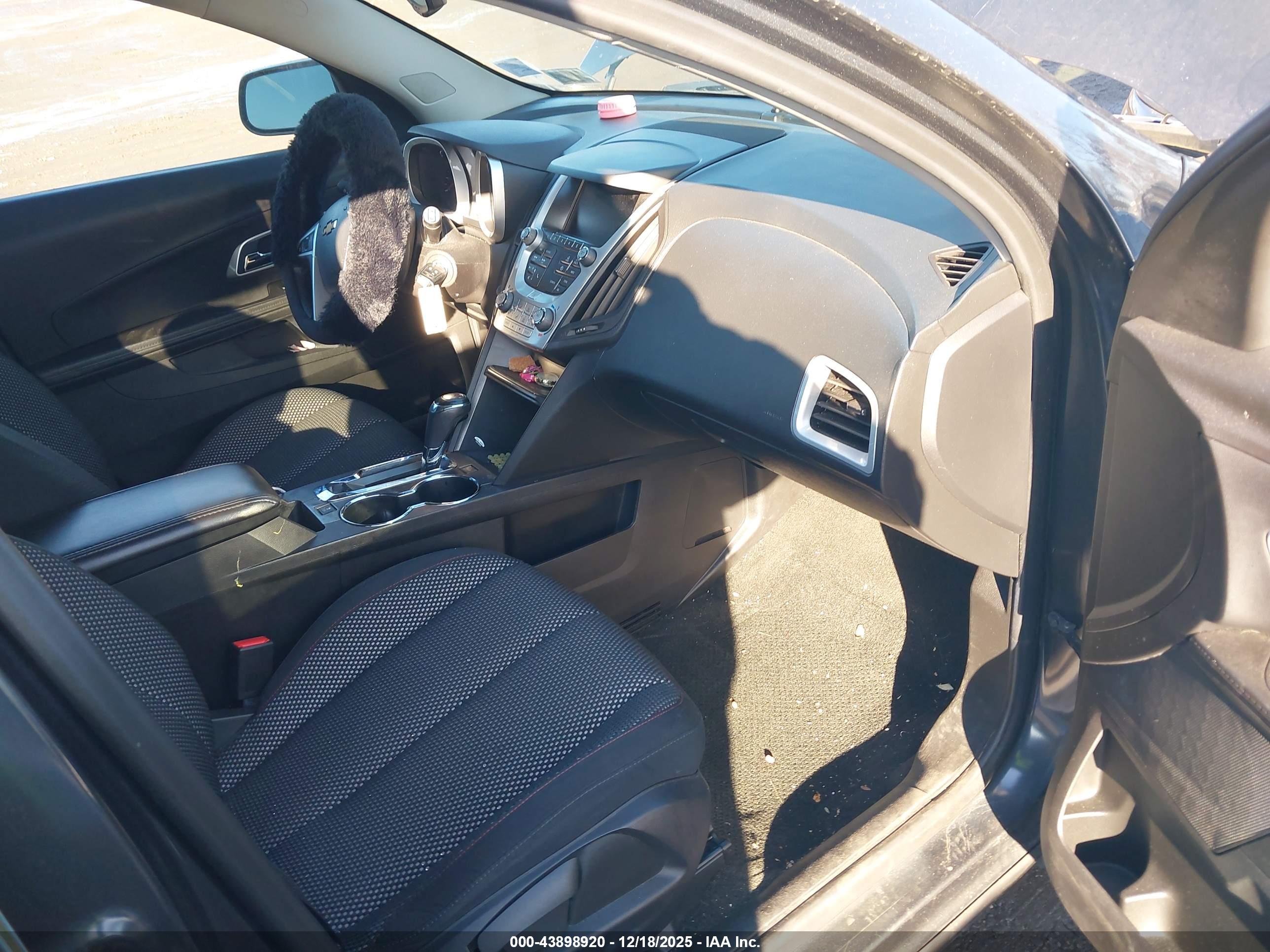 CHEVROLET EQUINOX image 5