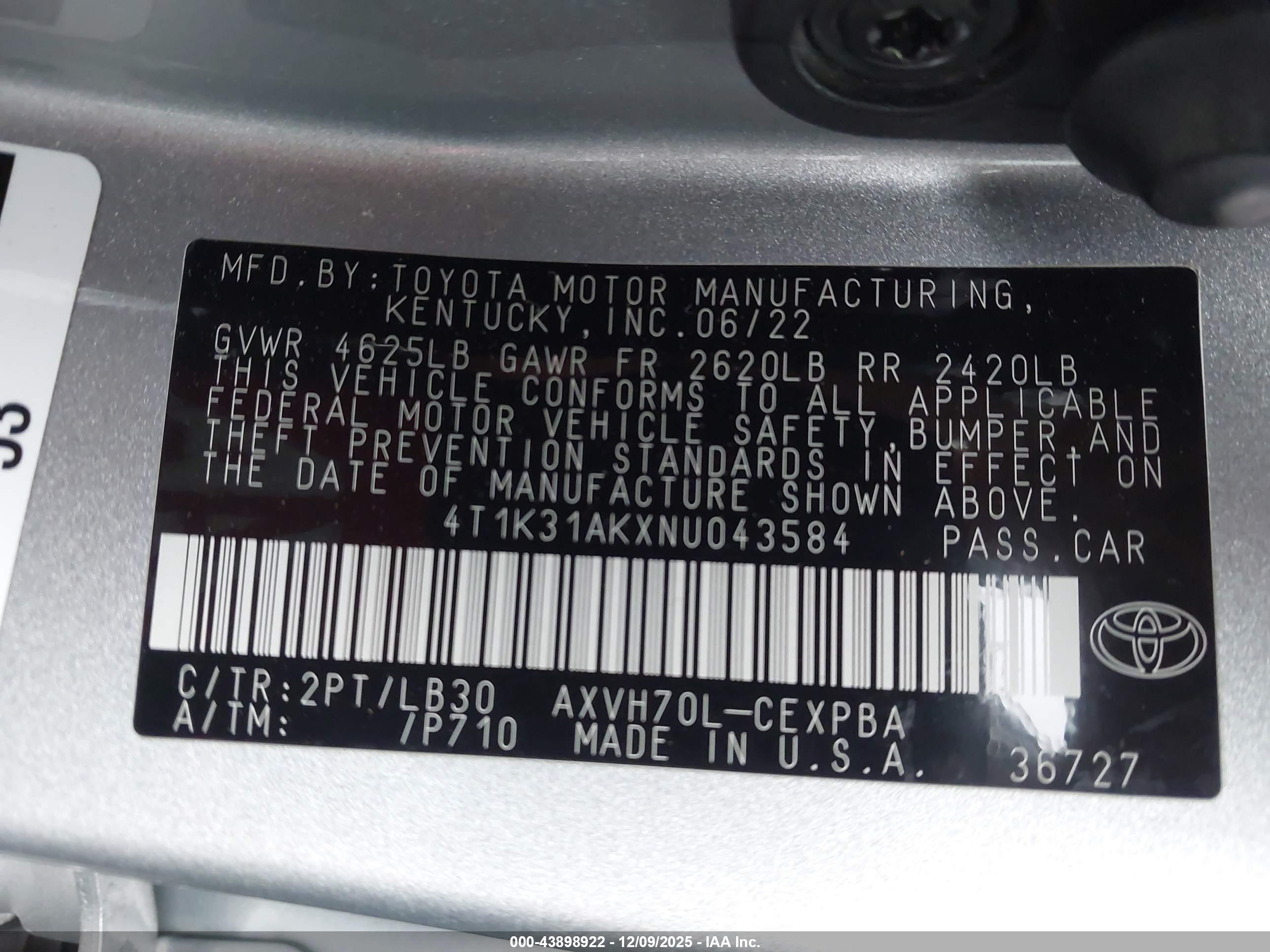 TOYOTA CAMRY image 9