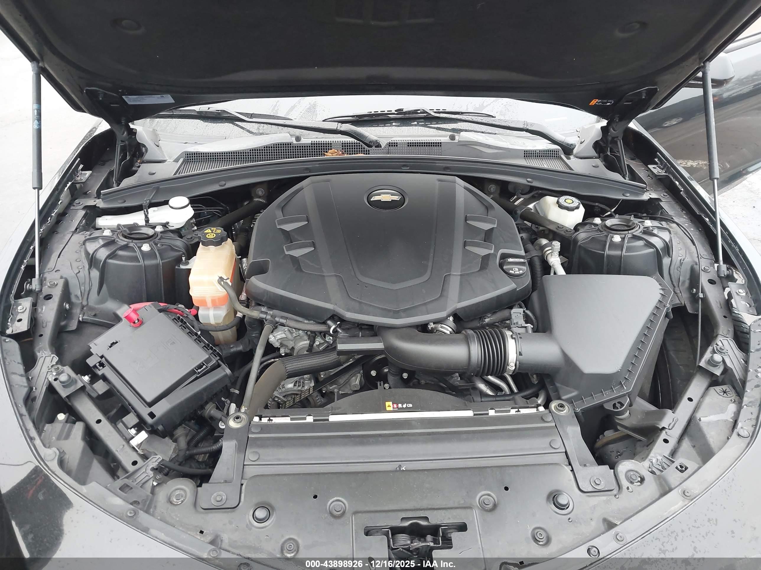 CHEVROLET CAMARO image 10
