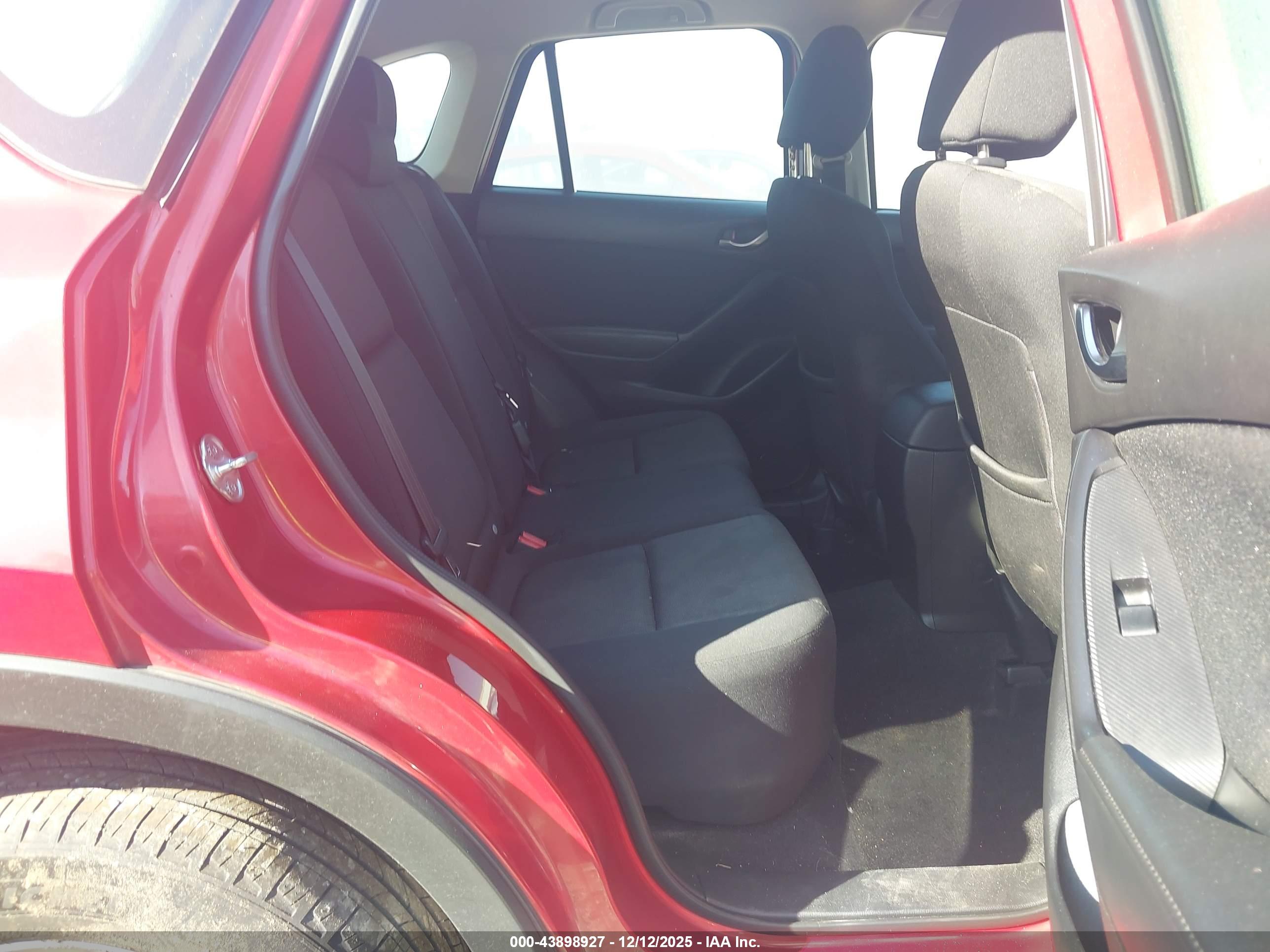 MAZDA CX-5 image 8