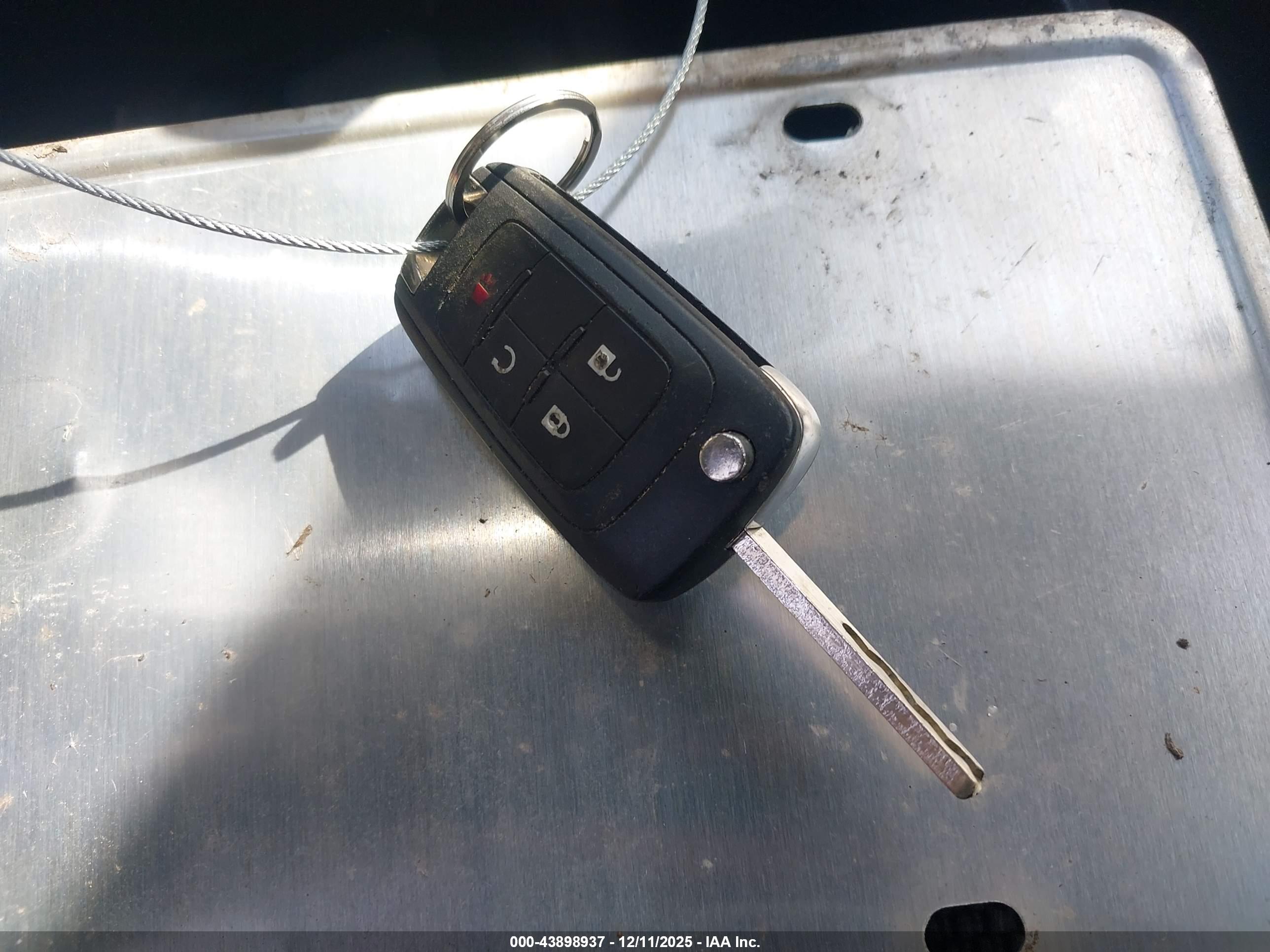 CHEVROLET EQUINOX image 11