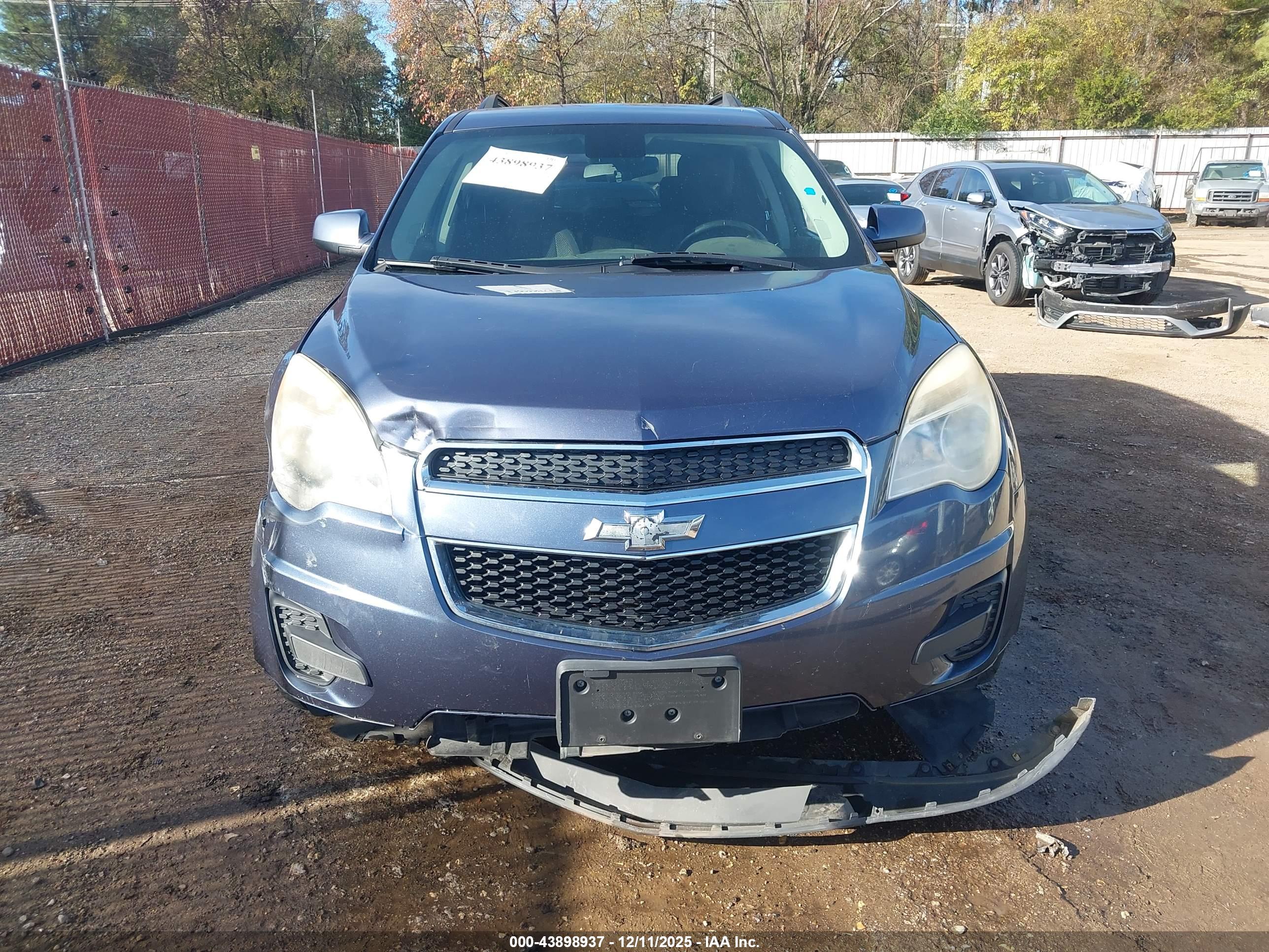 CHEVROLET EQUINOX image 6