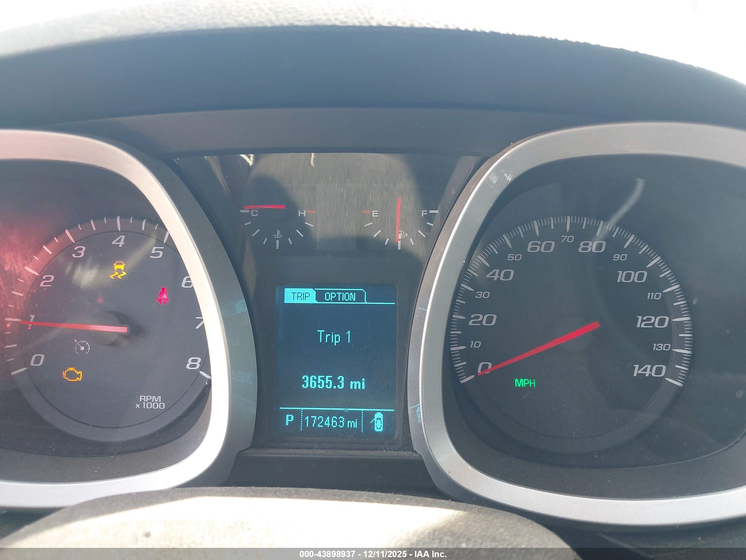 CHEVROLET EQUINOX image 7