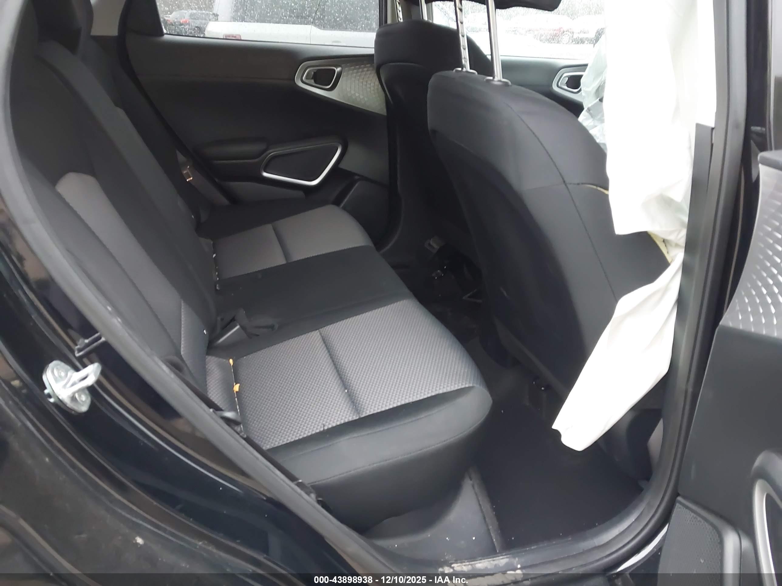 KIA SOUL image 8