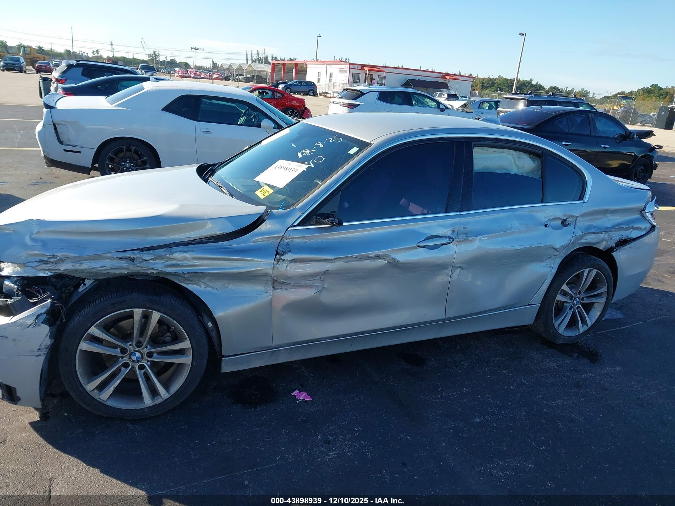 BMW 330I image 6
