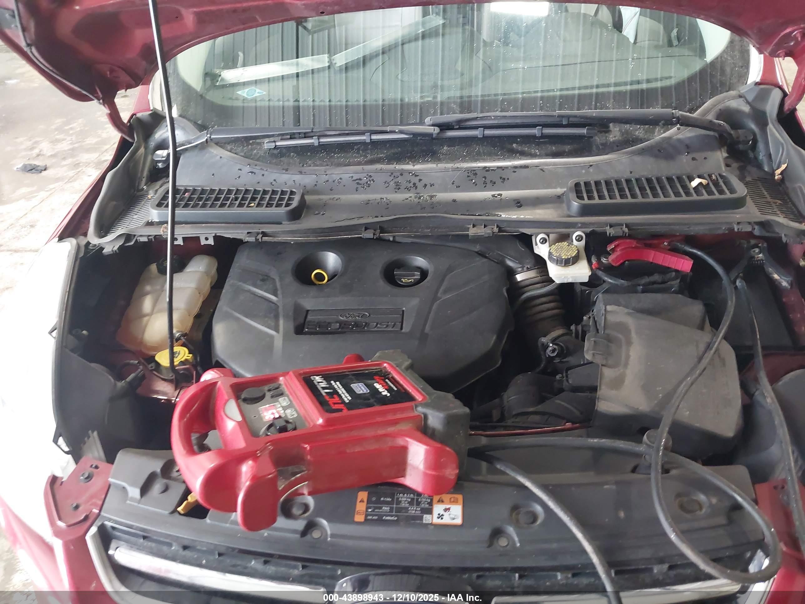 FORD ESCAPE image 10