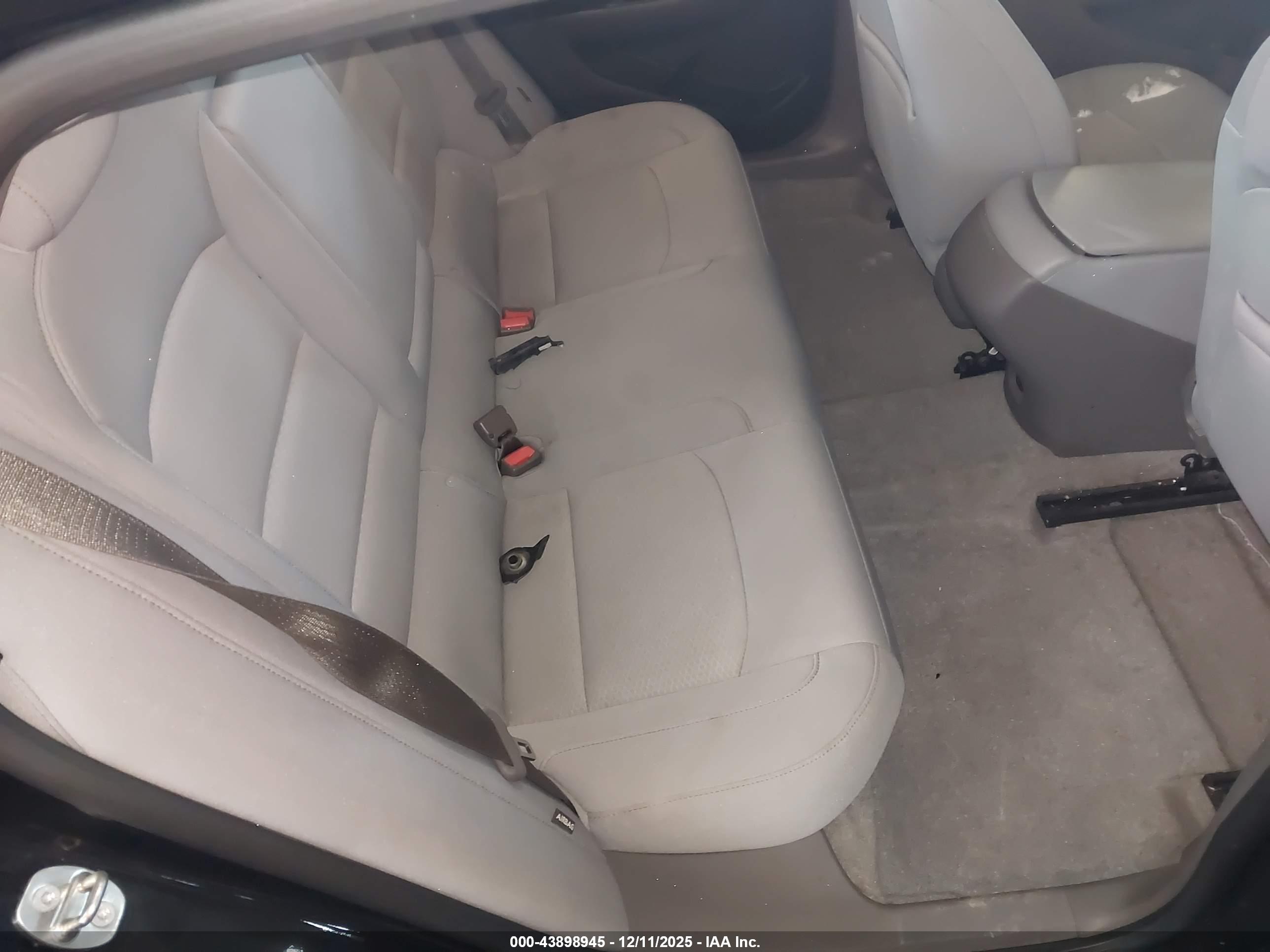 CHEVROLET MALIBU image 8