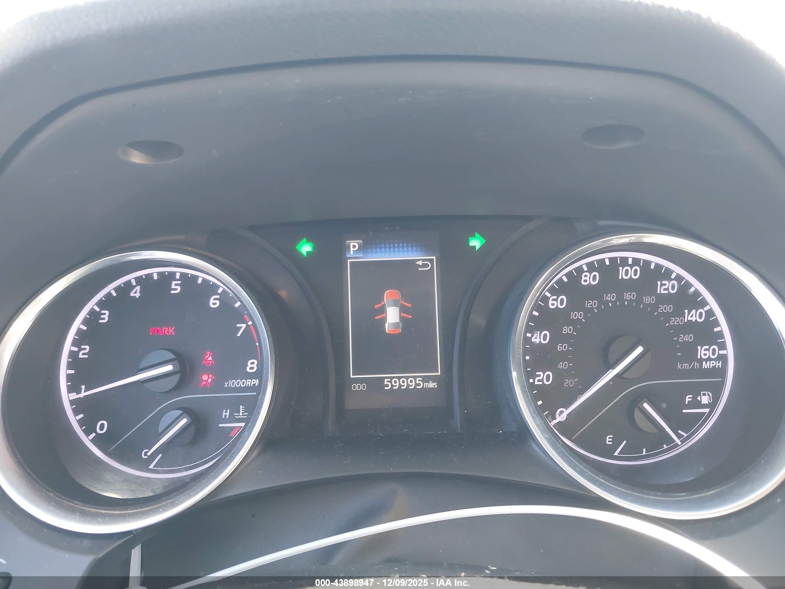 TOYOTA CAMRY image 7