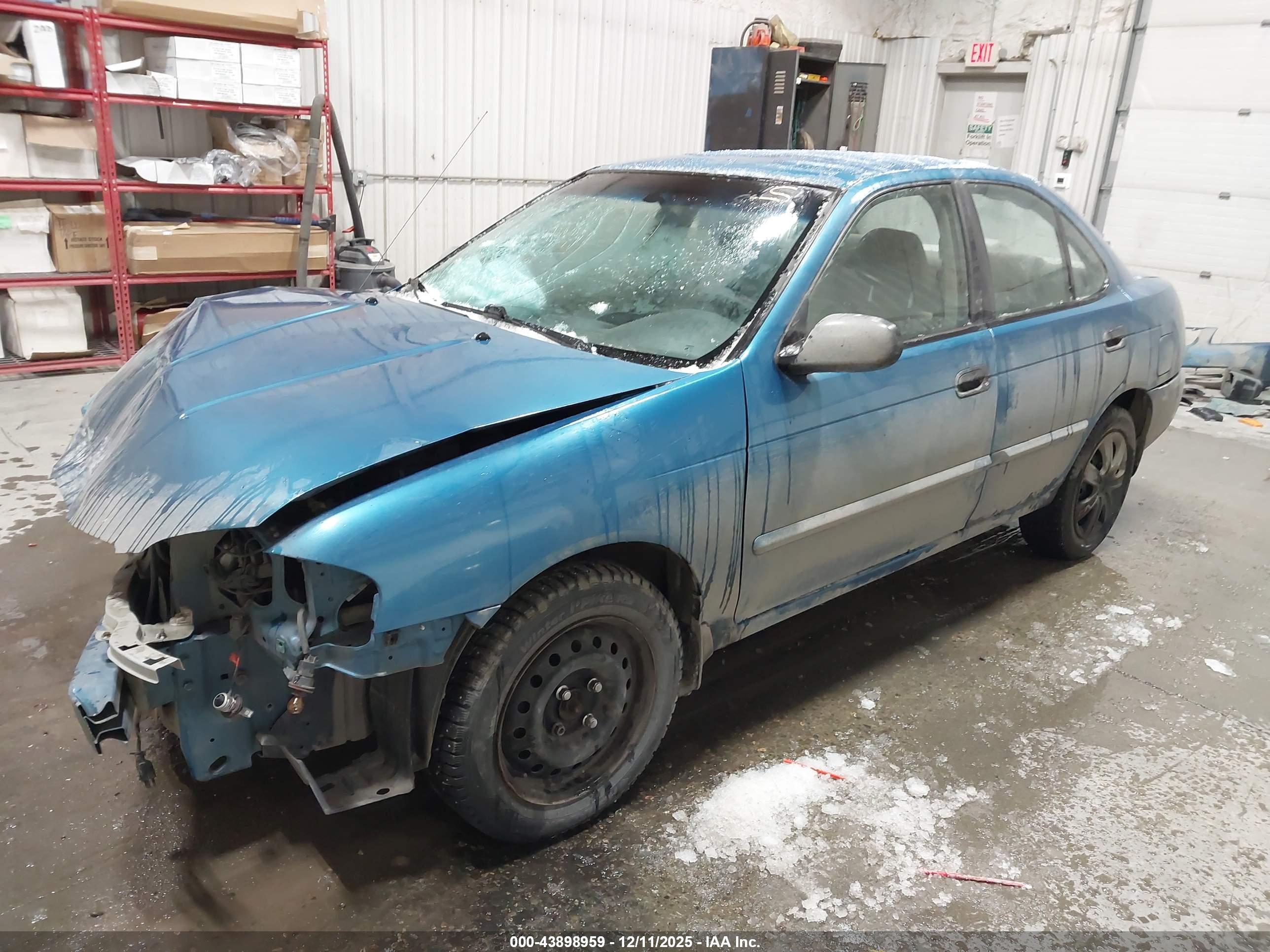 NISSAN SENTRA image 2