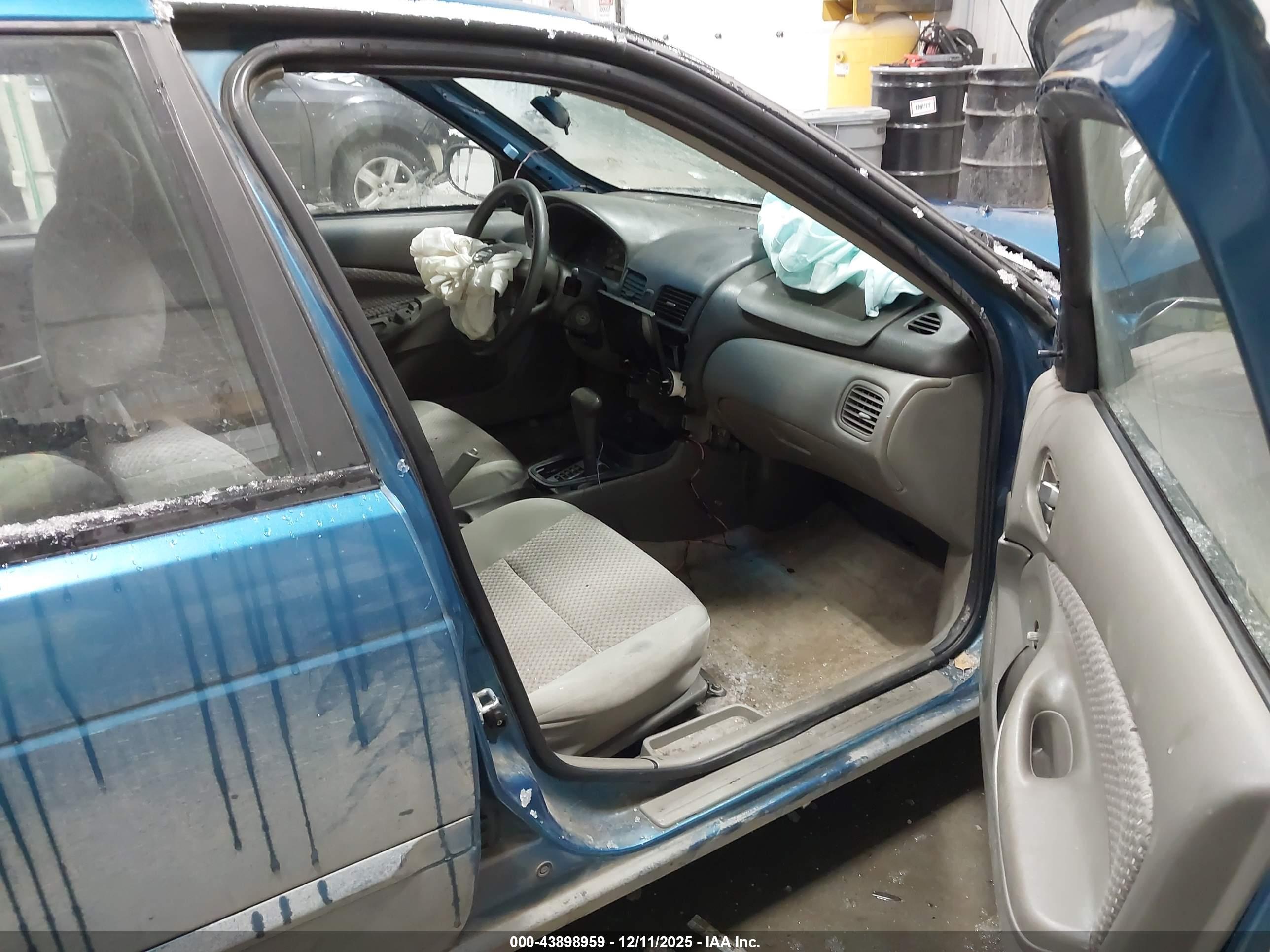 NISSAN SENTRA image 5
